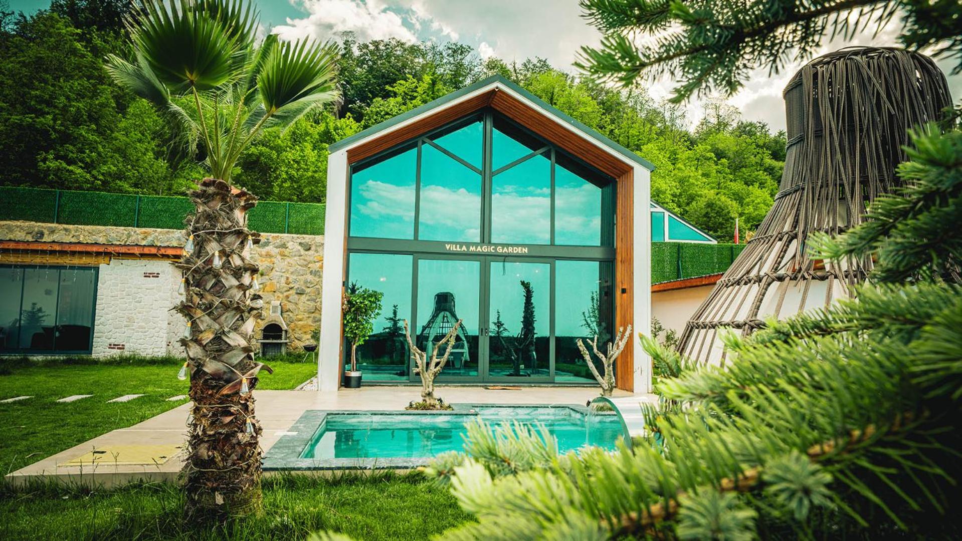 Deluxe Villa