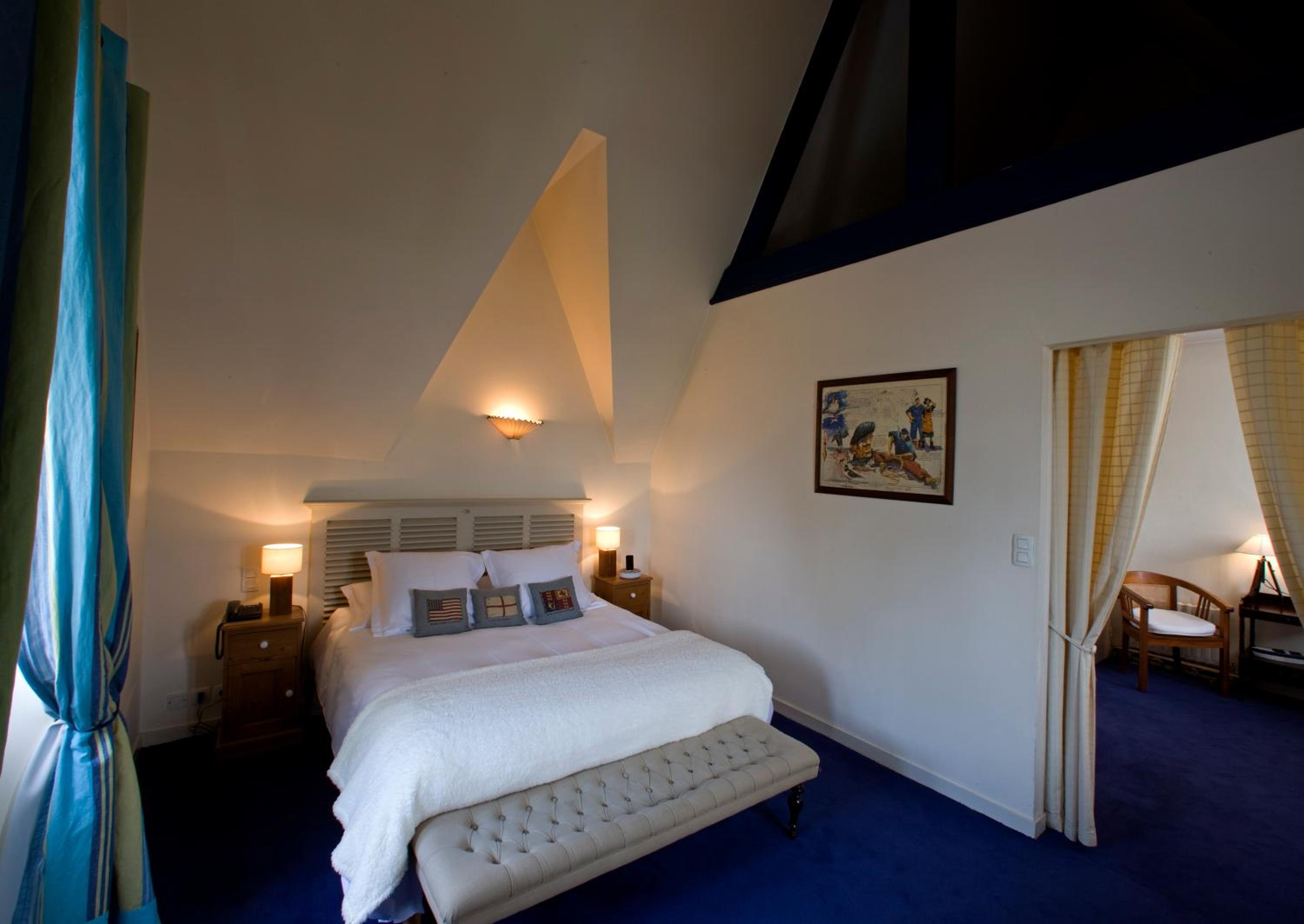 Superior Triple Room with Sea View