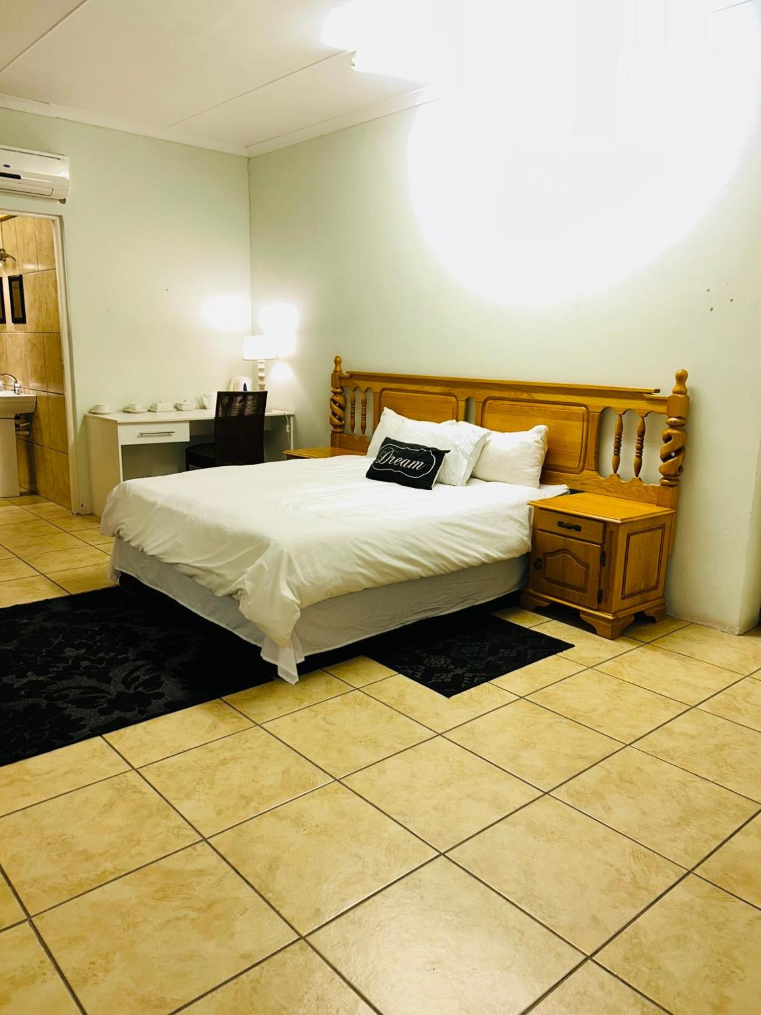 Deluxe Double Room with Extra Bed