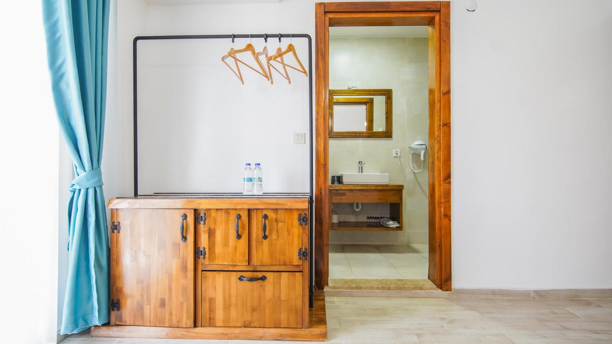 Triple Room with Balcony