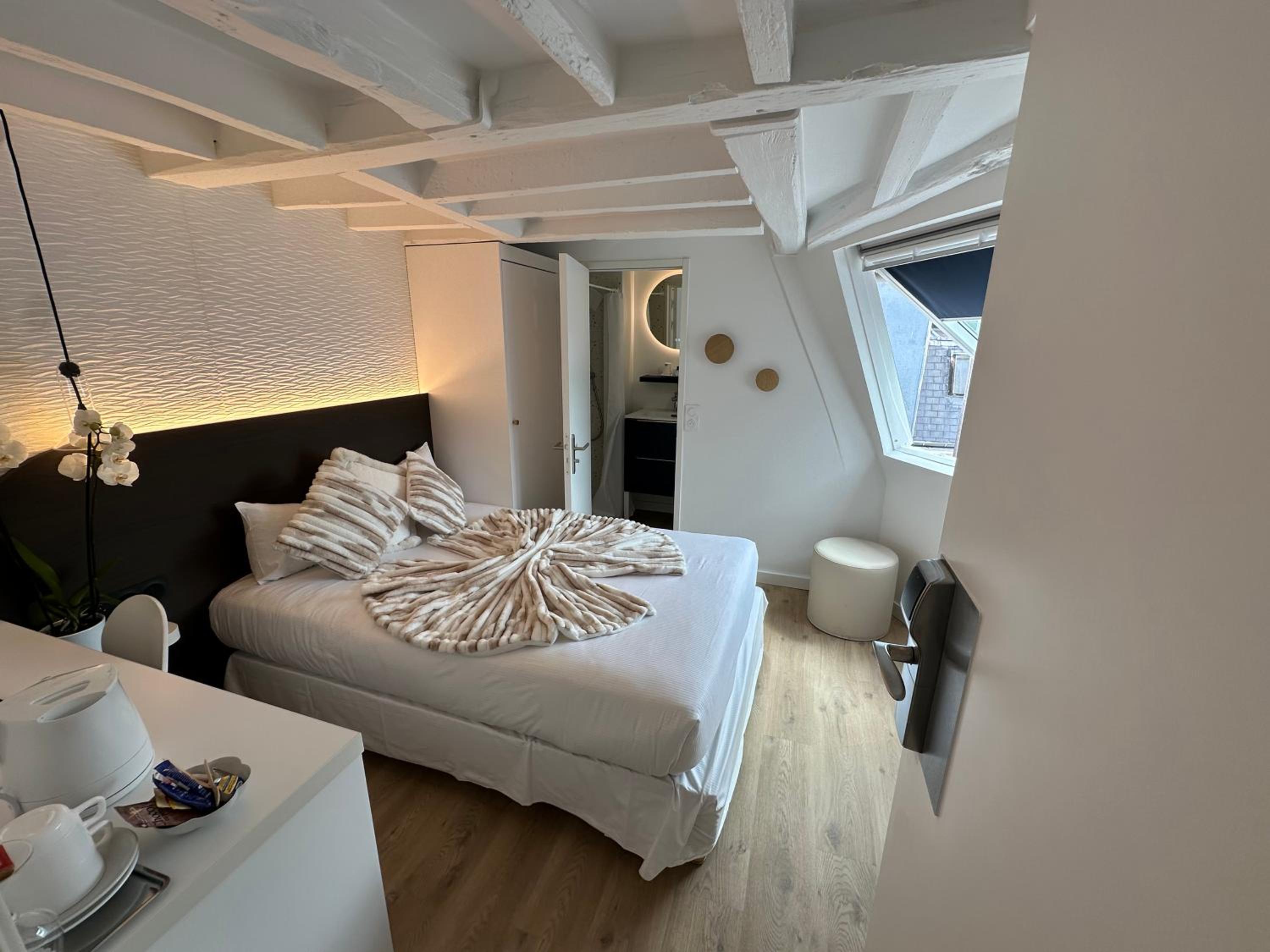 Superior Double Room photo 3