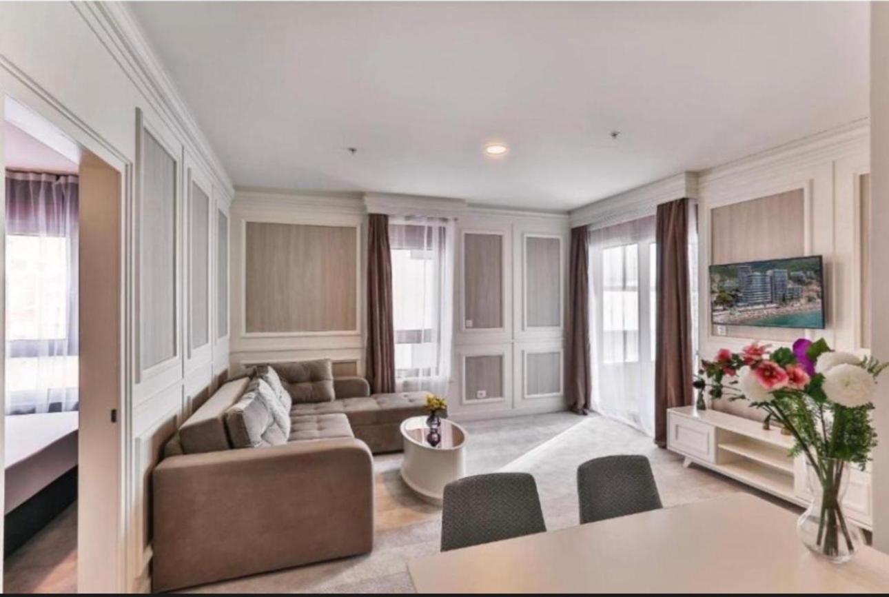 Executive Suite photo 2