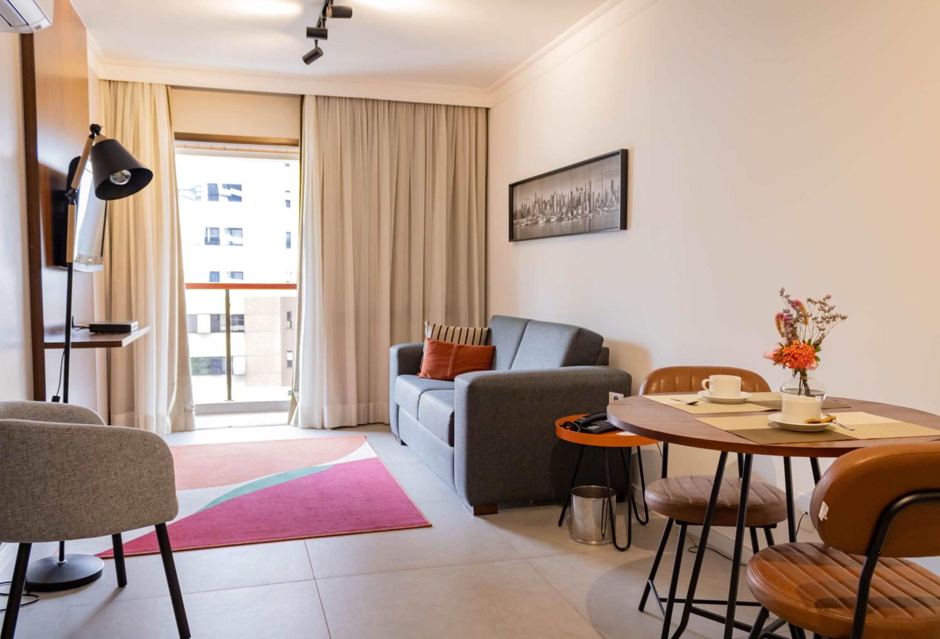 Executive Room, 1 Queen Bed