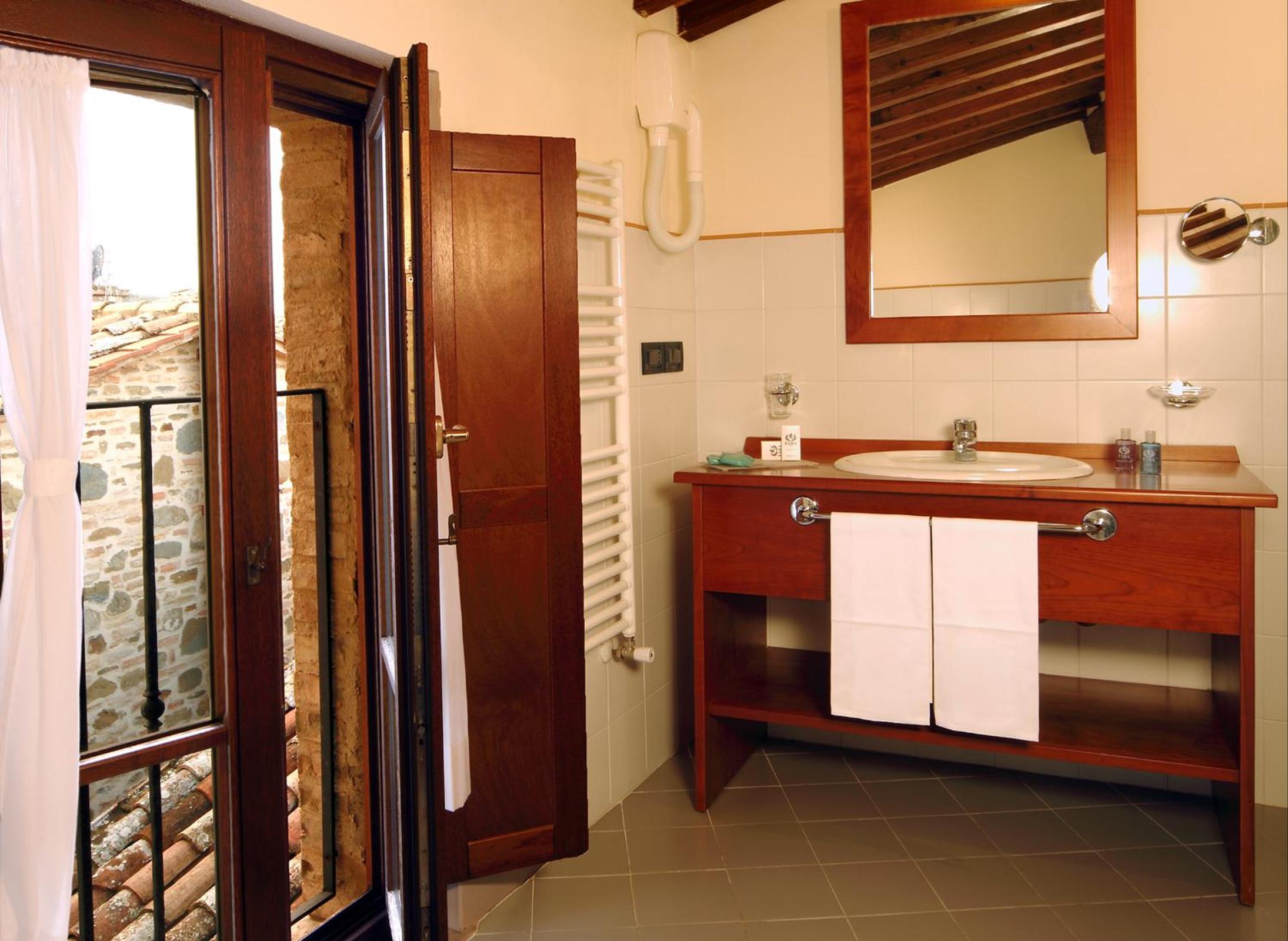 Deluxe Double Room - Photo 6