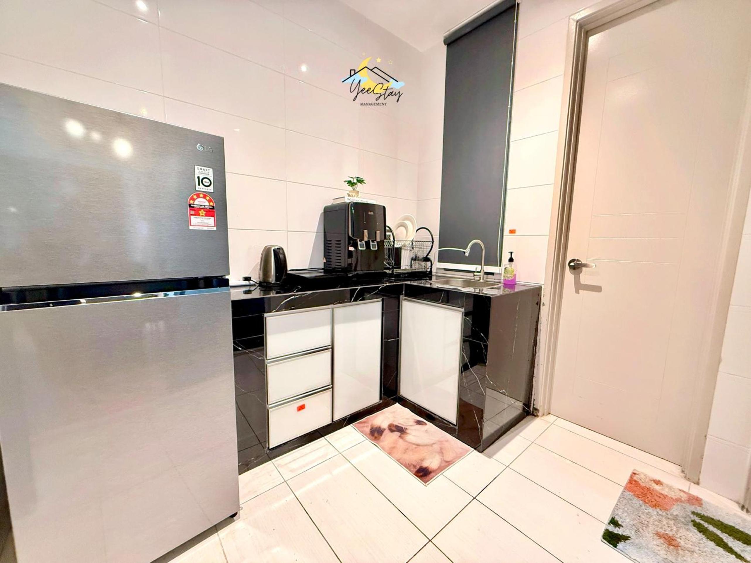 Deluxe Apartment photo 3
