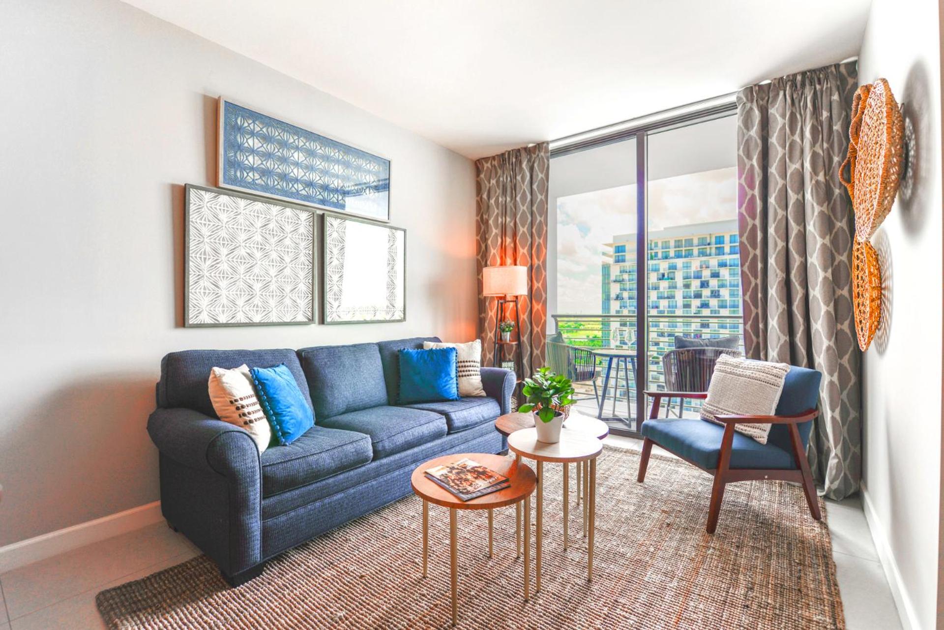 One-Bedroom Apartment with Balcony photo 1