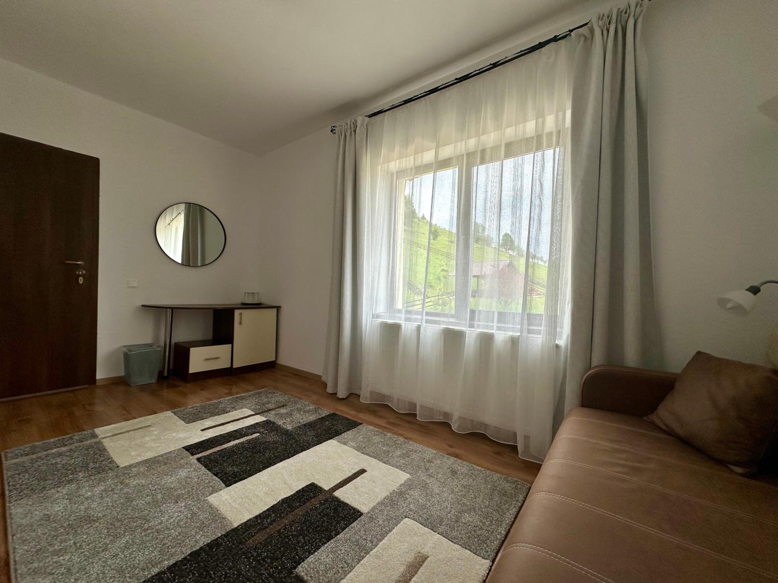 Deluxe Apartment photo 2