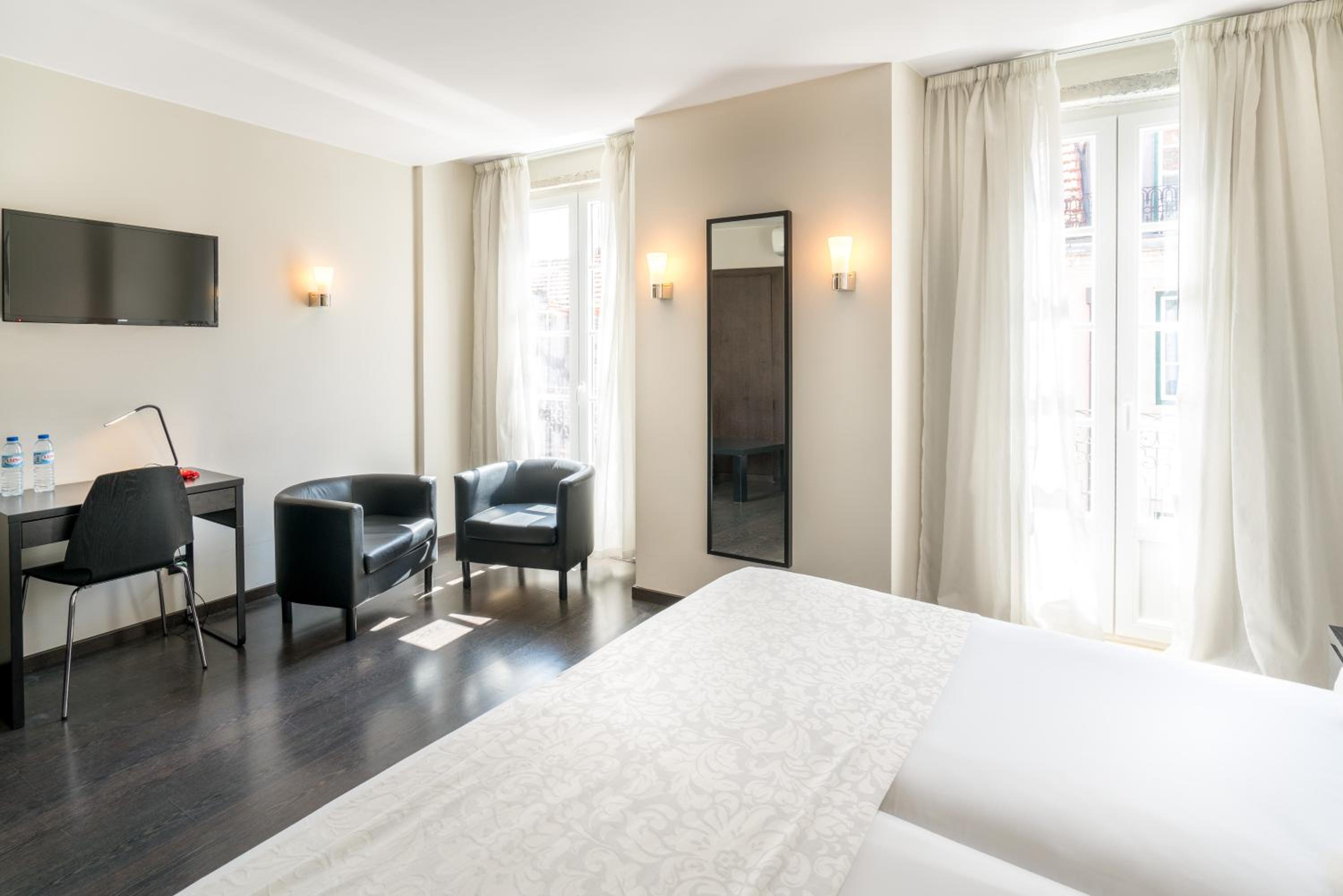 Available room