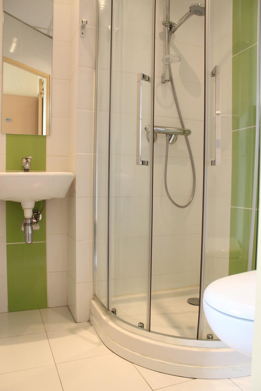 Standard Double Room - Photo 5