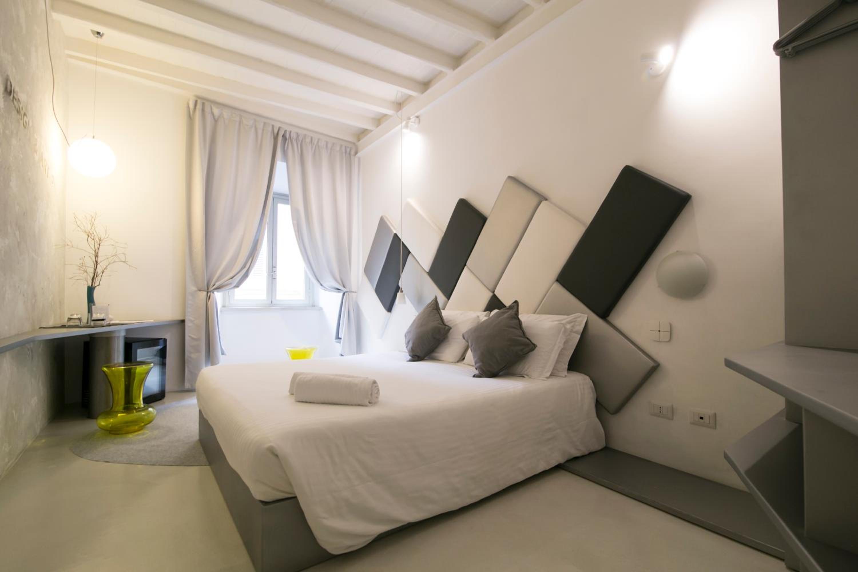 Standard Double Room photo 2
