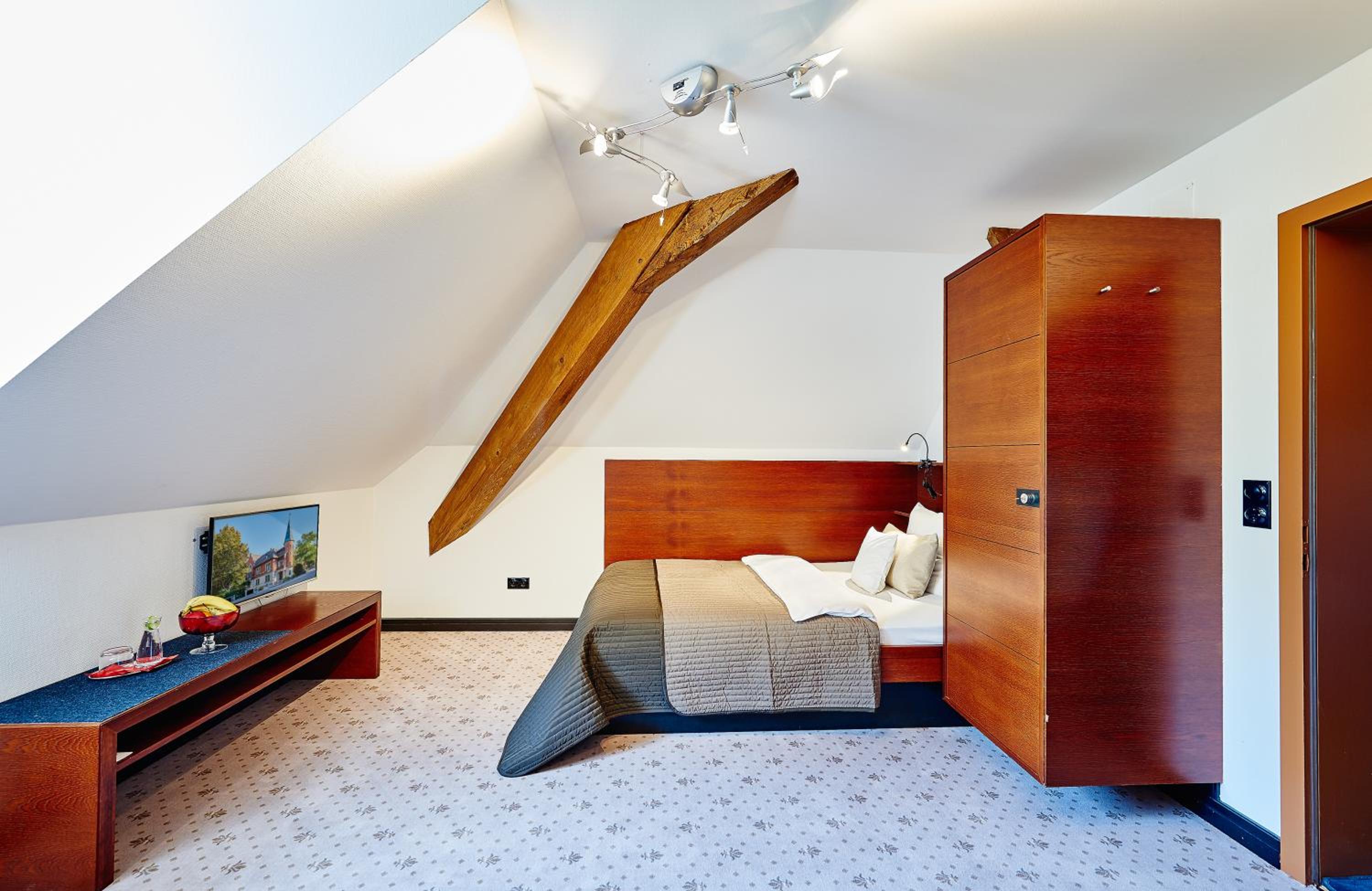 Historic Single Room - in annex