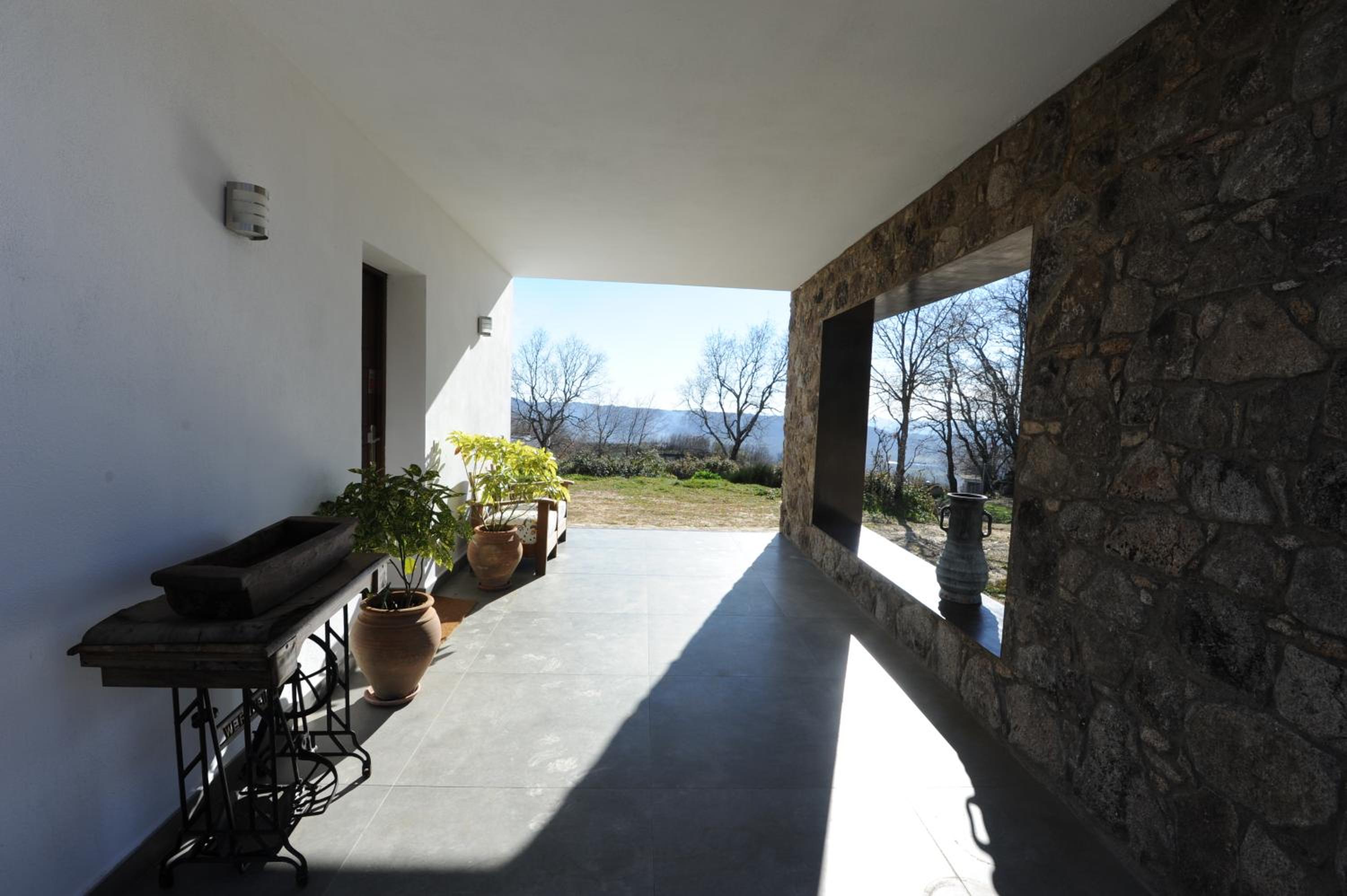 Superior Double or Twin Room with Terrace - Photo 12