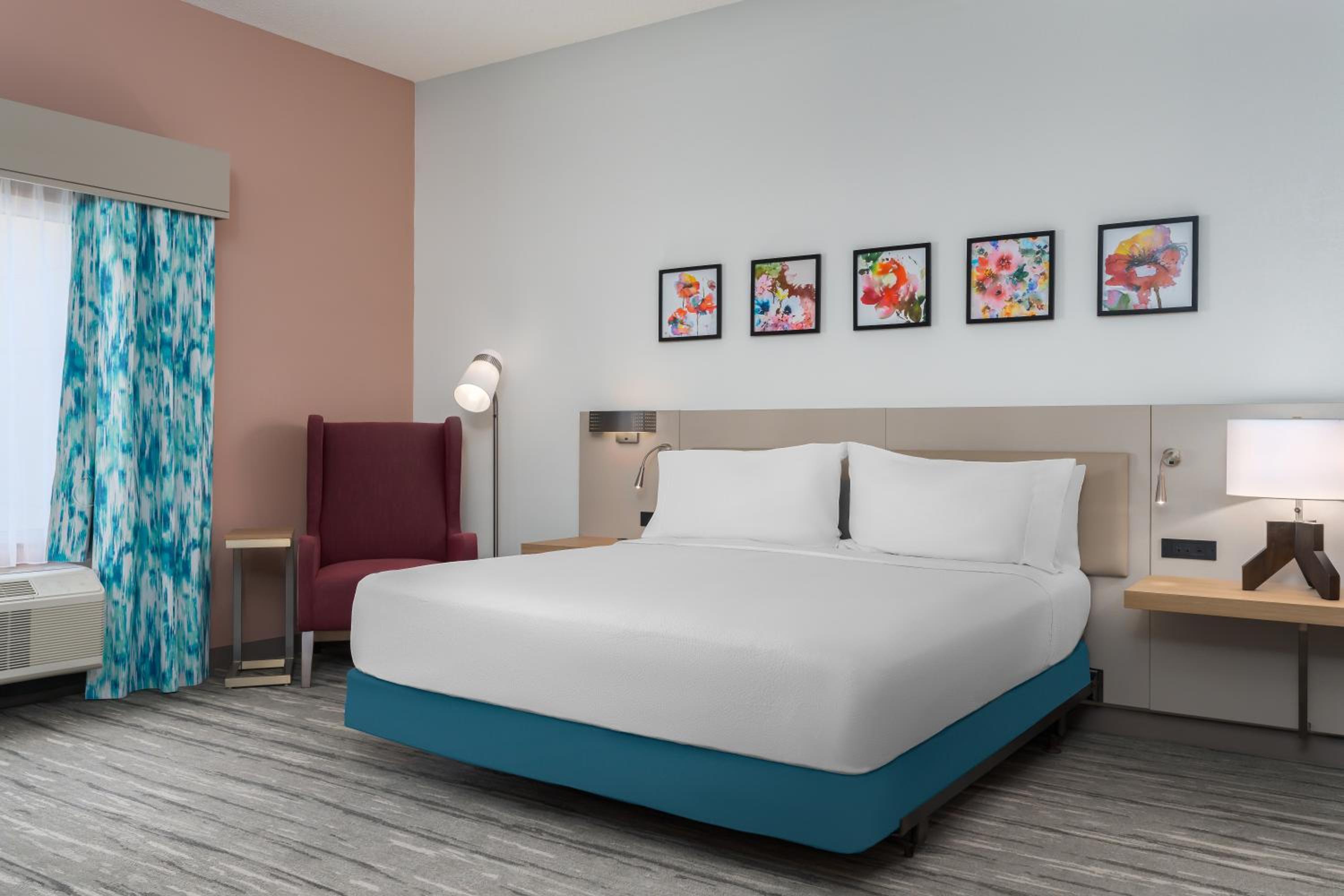 King Room - Disability Access - Photo 3