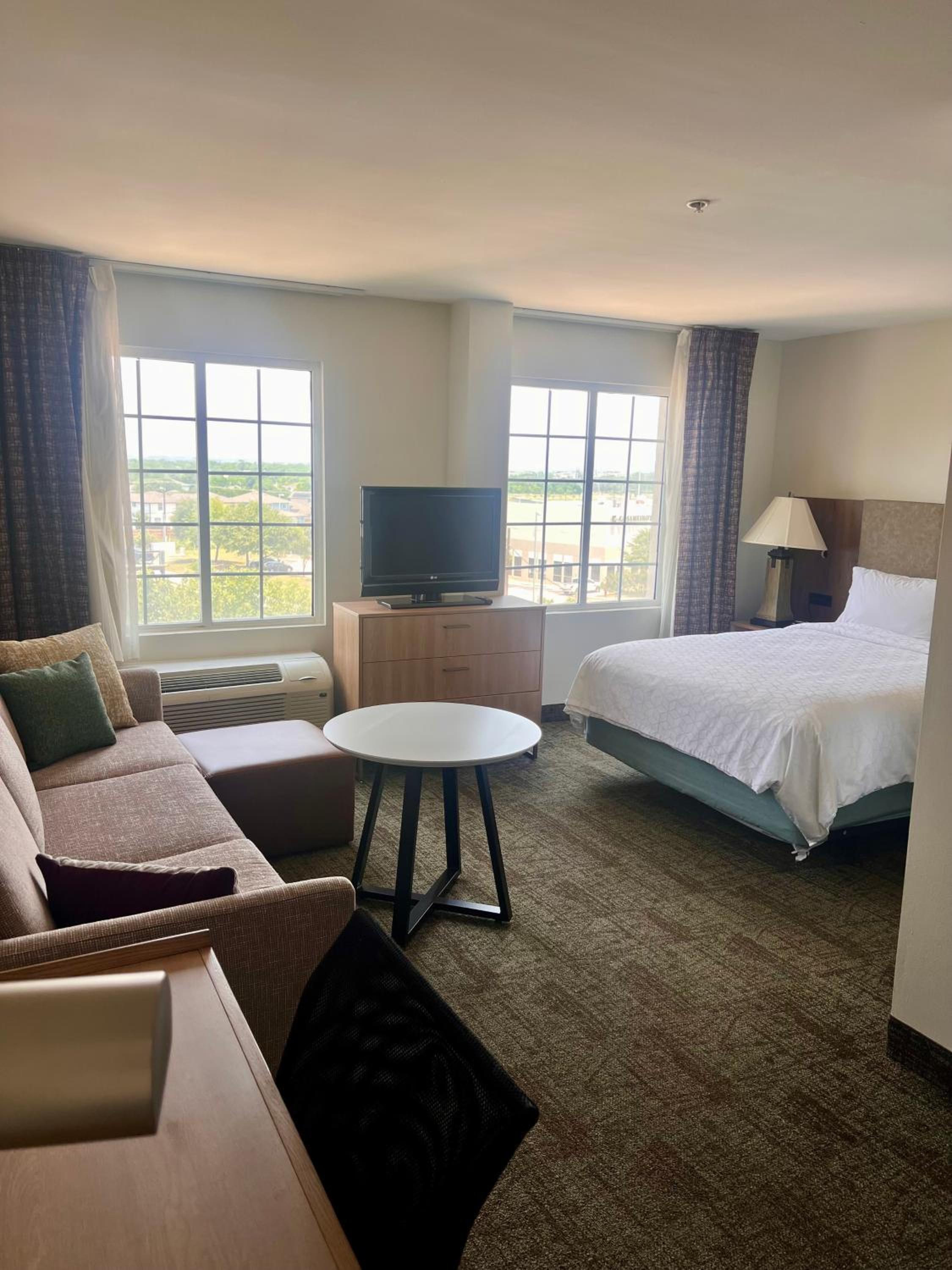 Standard Room - Photo 1