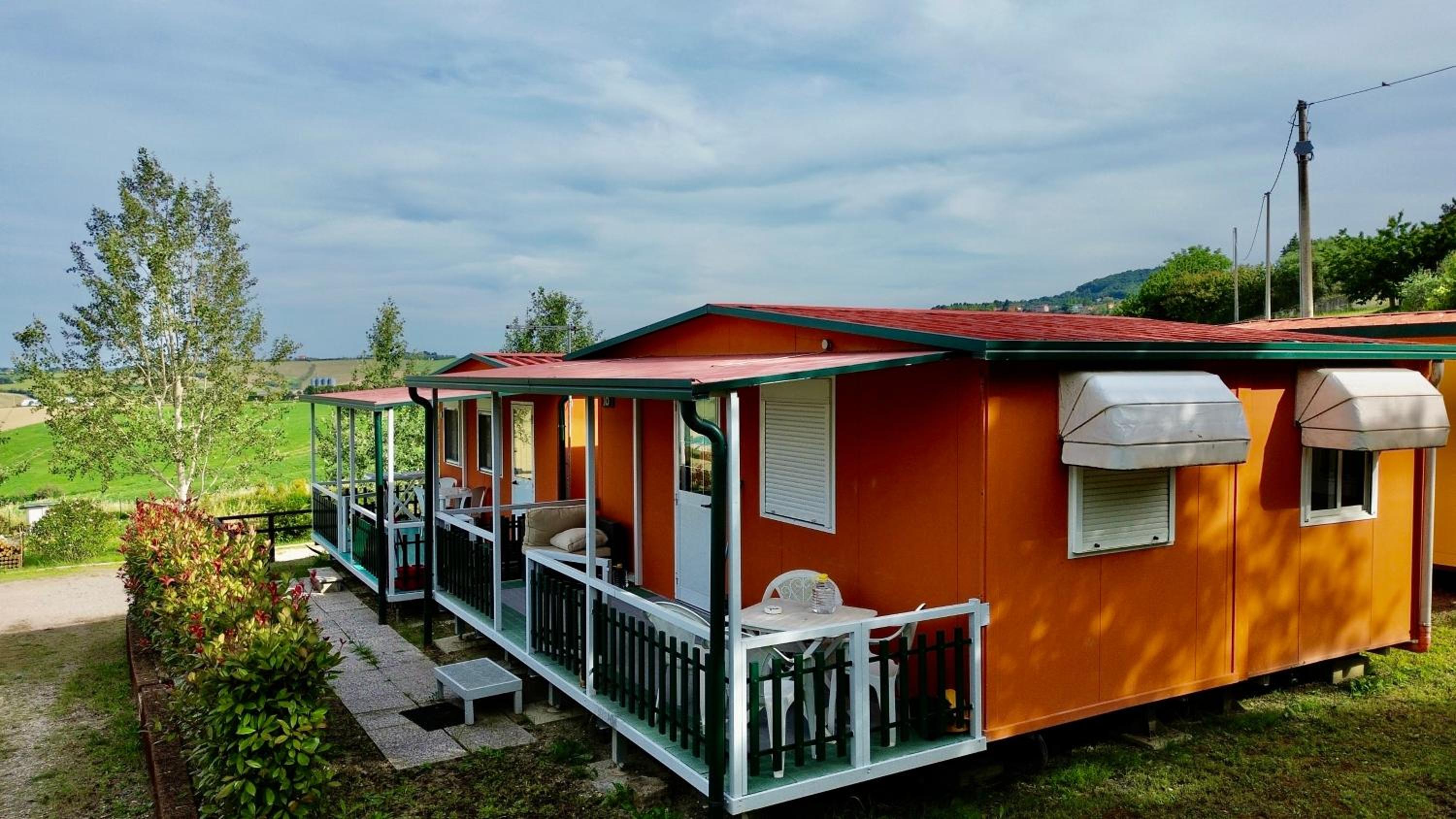 Mobile Home photo 3