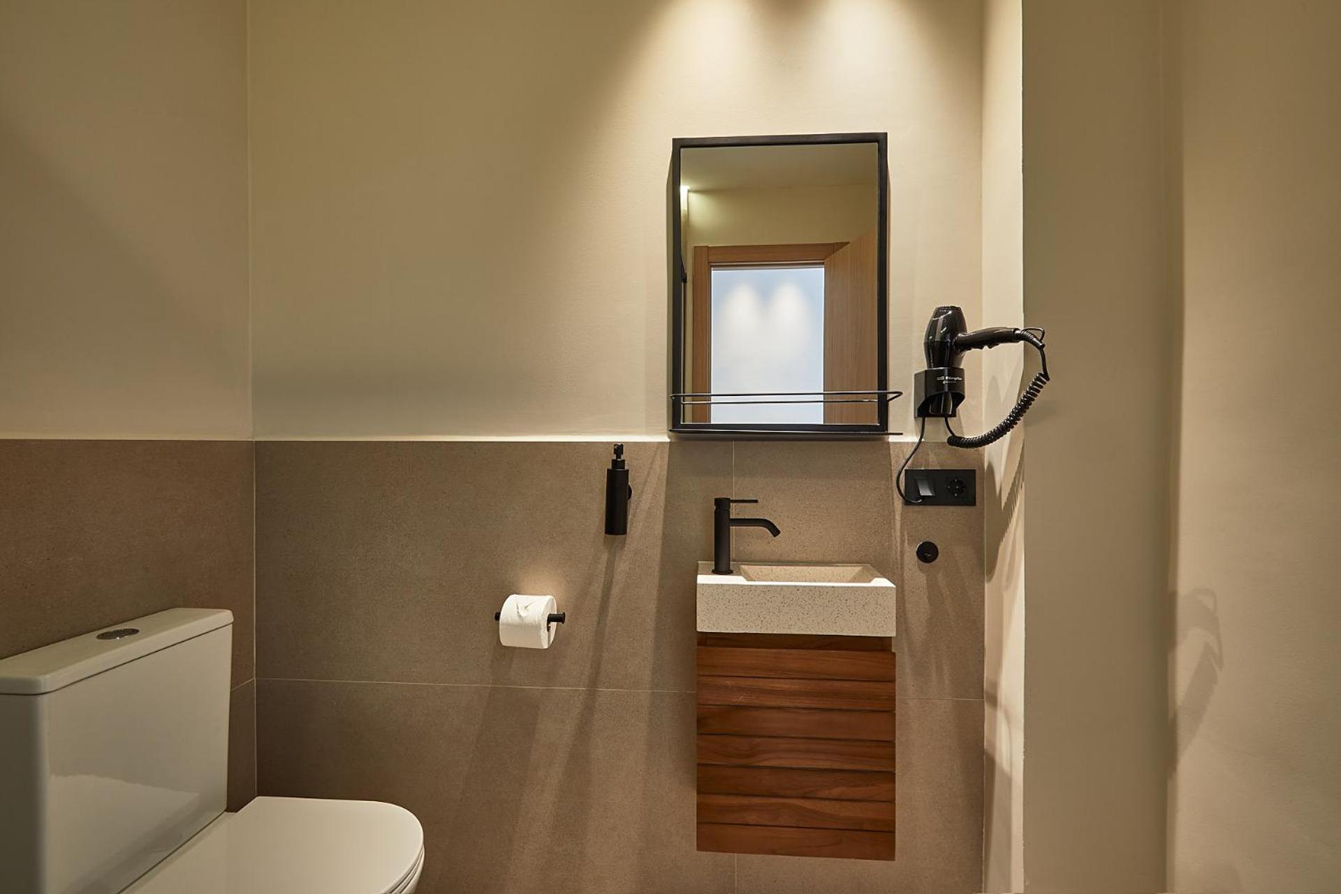 Superior Quadruple Room photo 2