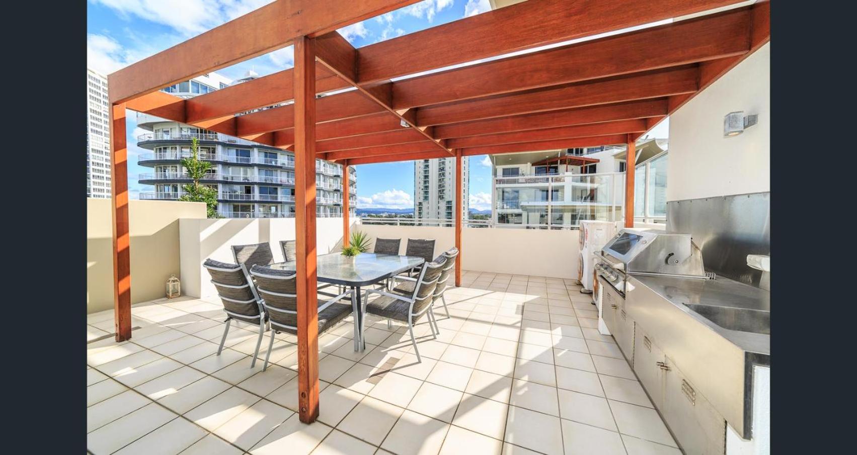 Penthouse Apartment photo 3