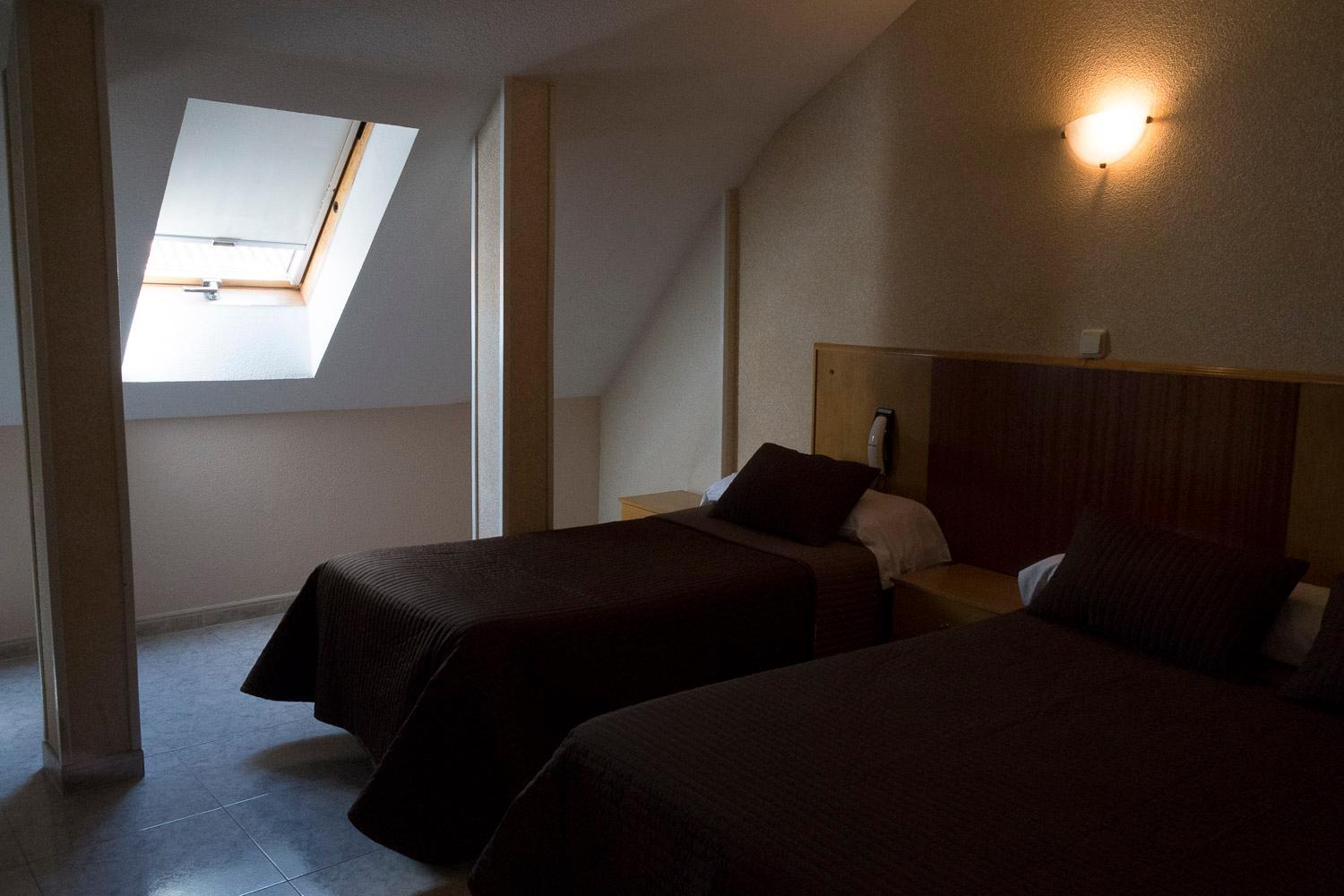 Double Room - Attic photo 2