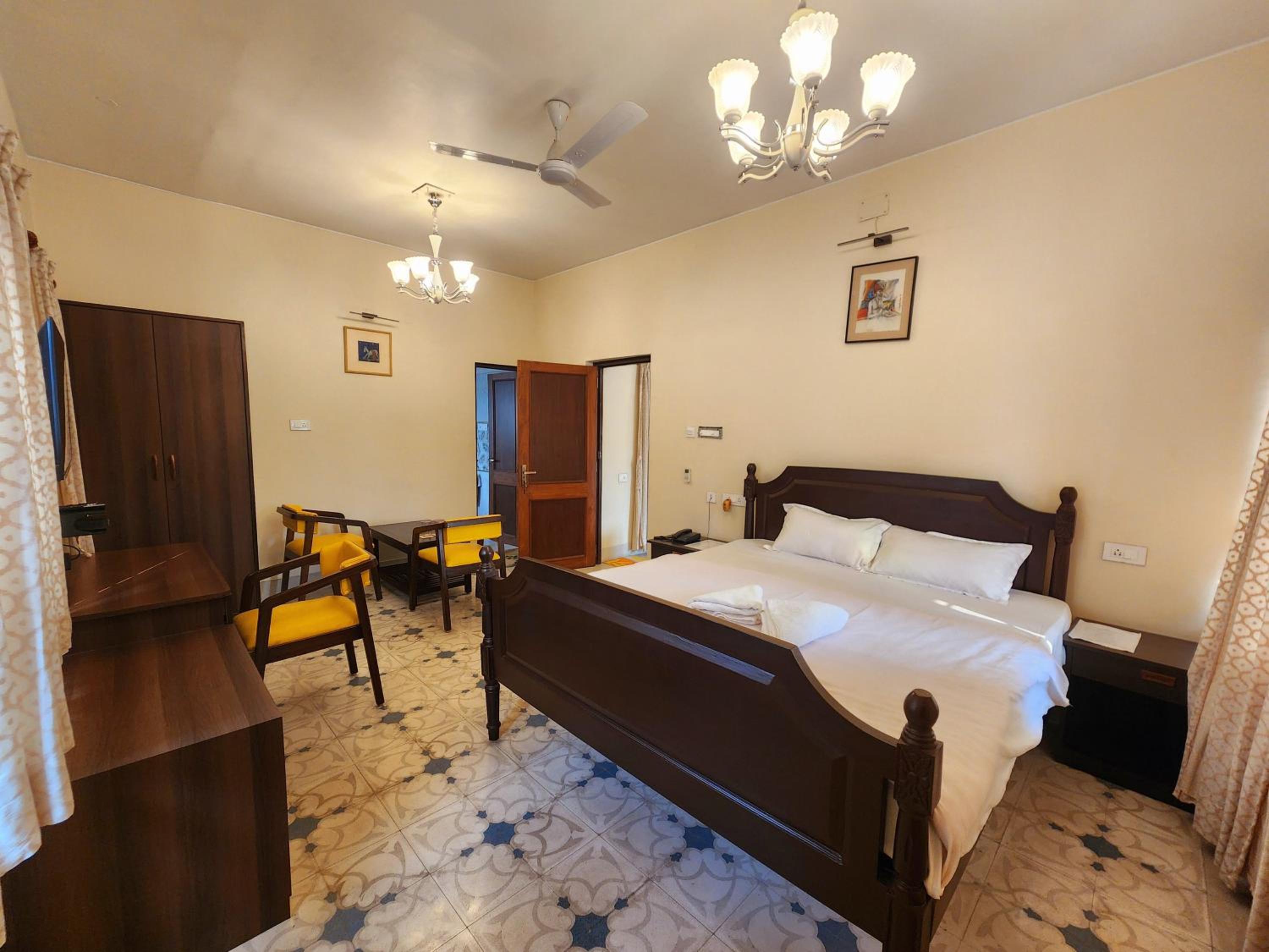 Executive Suite