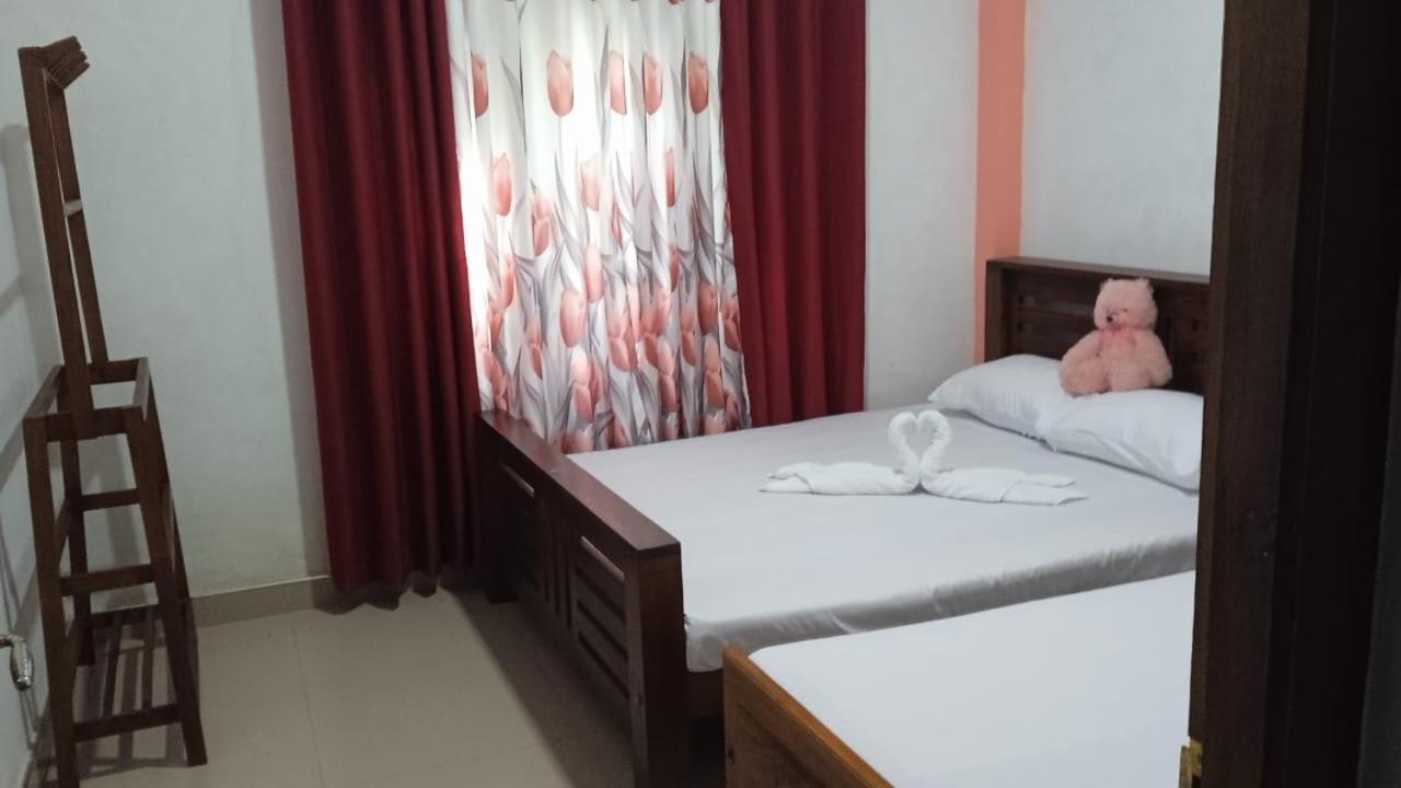 Budget Double Room photo 2