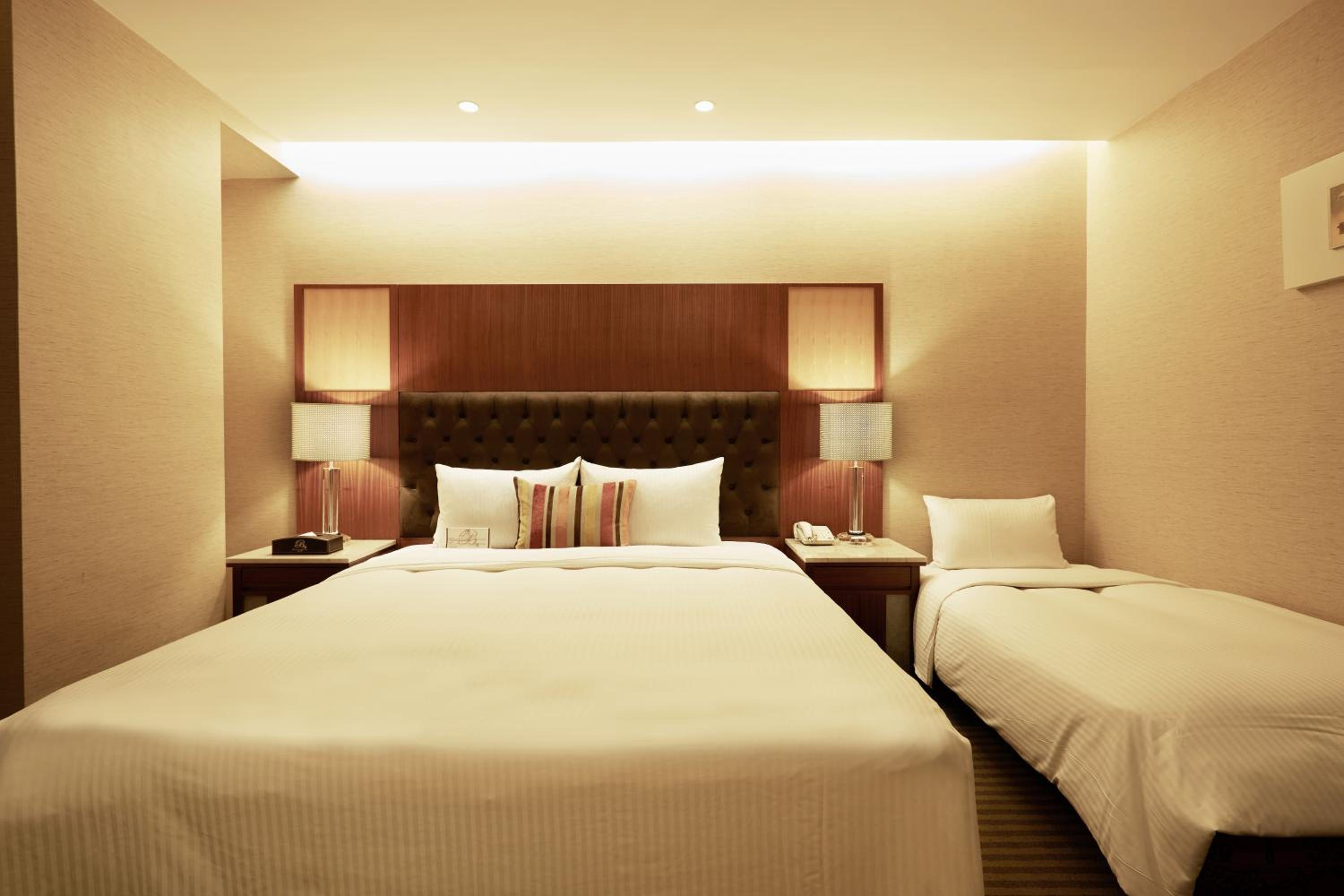 Executive Triple Room