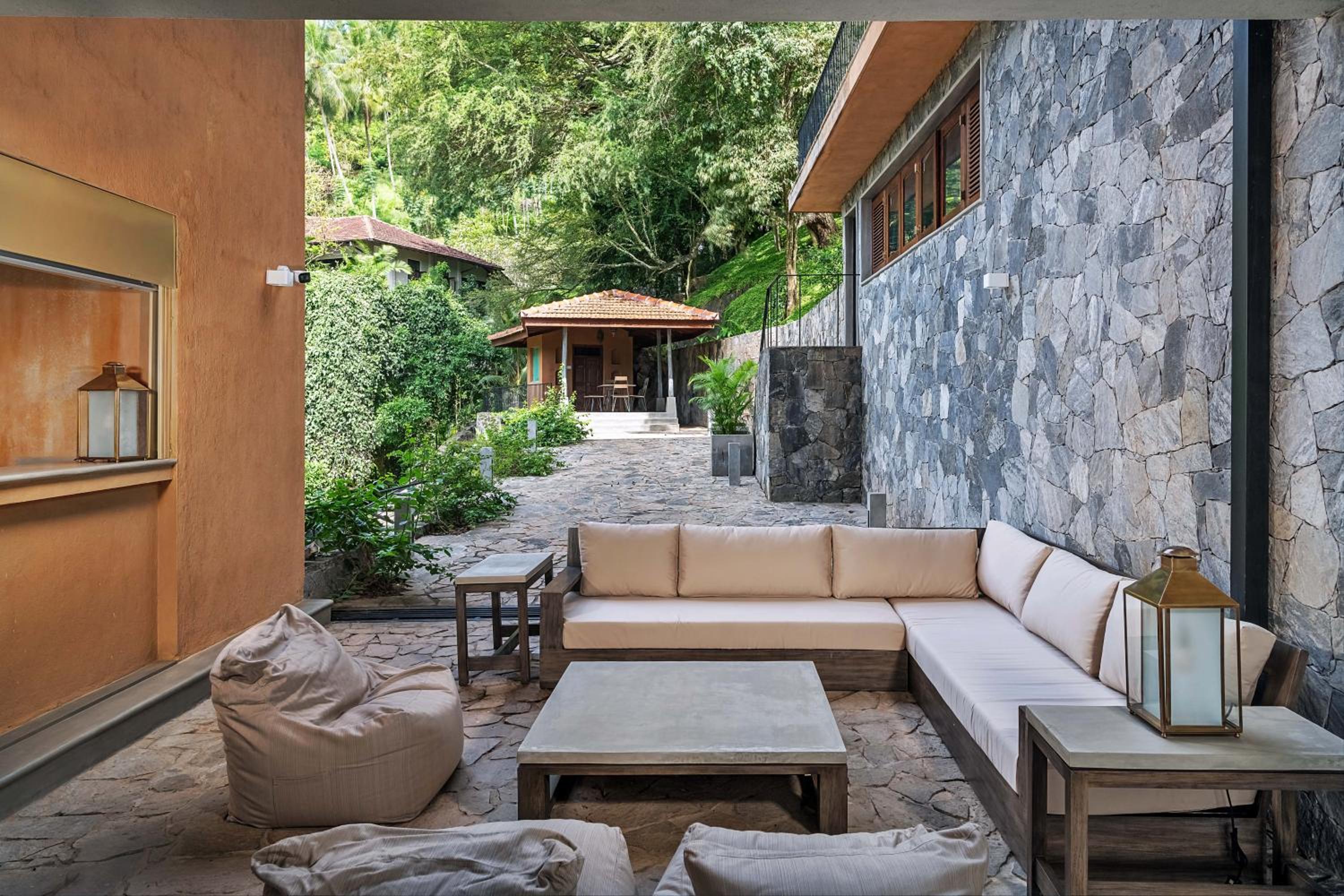  Exclusive Full Villa 