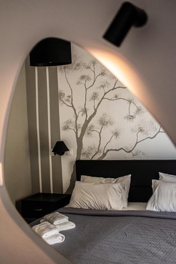 Deluxe Double or Twin Room with Sea View photo 3