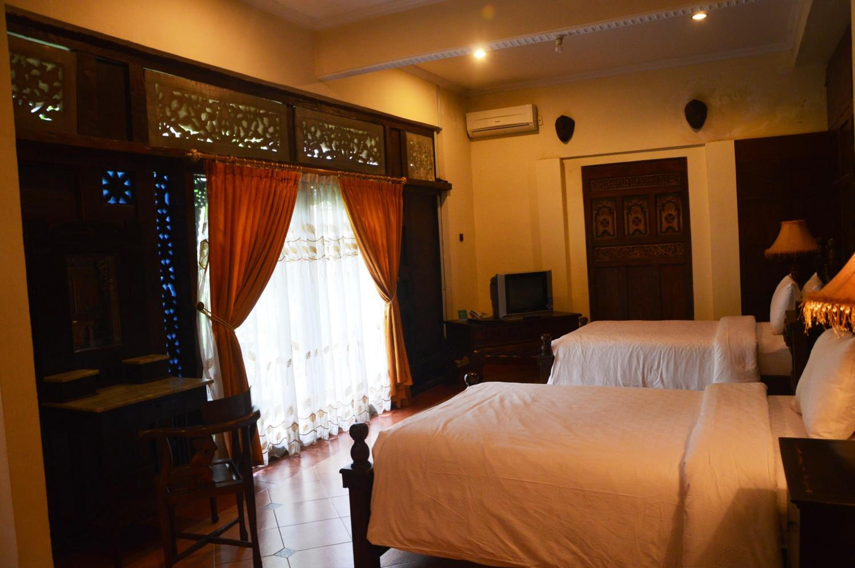 Deluxe Double or Twin Room photo 3