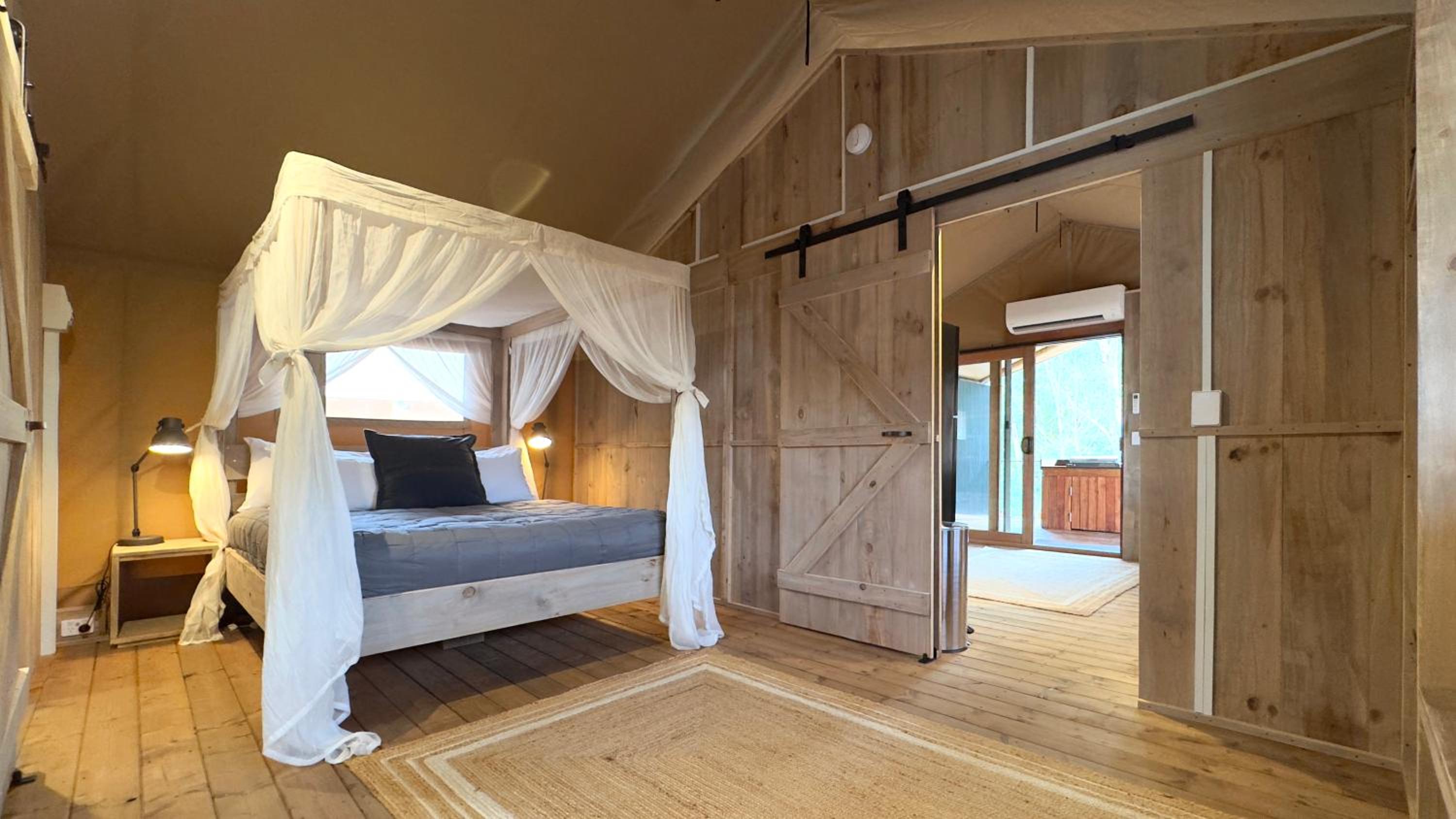 Superb Safari Tent