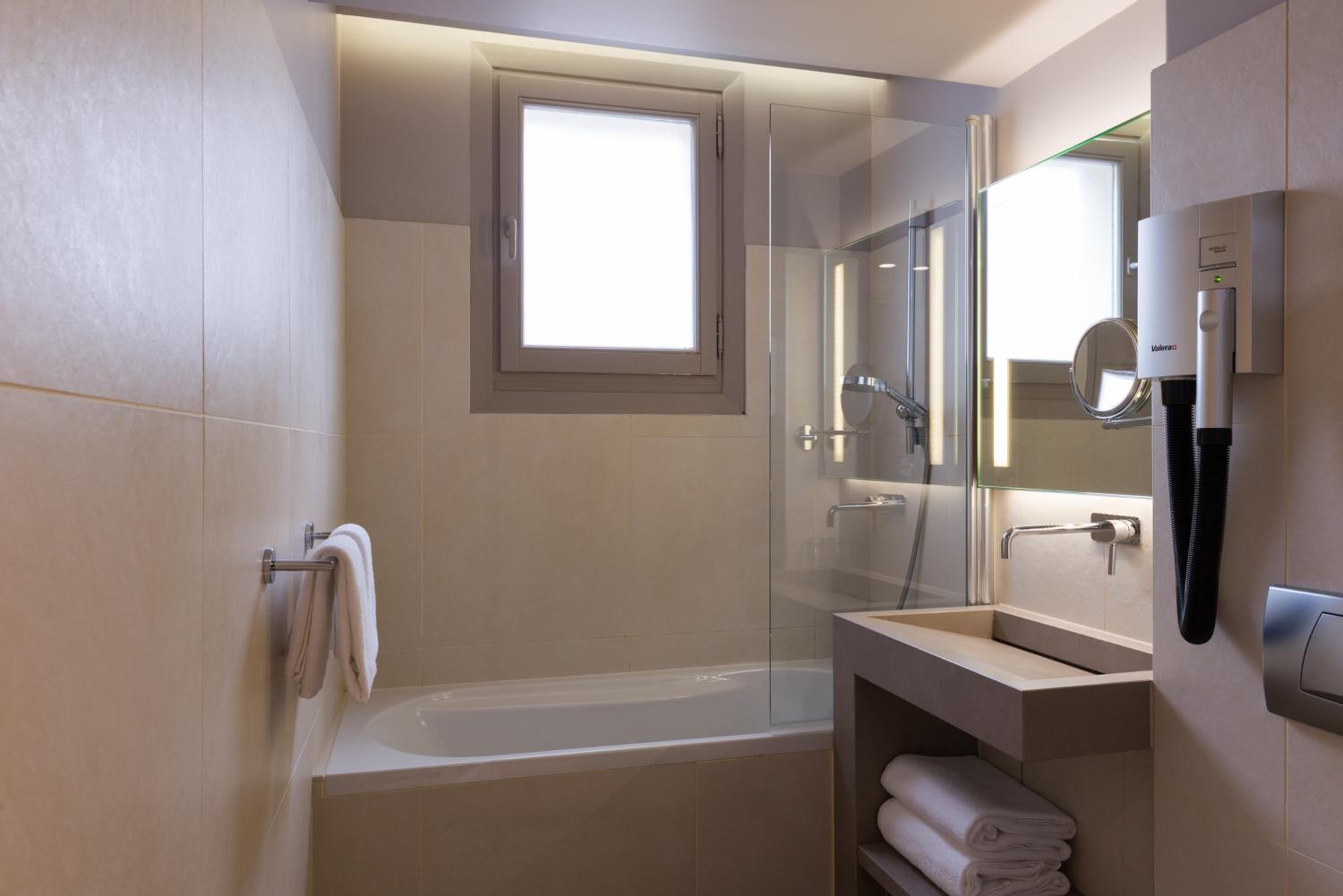 Two Connecting Double Rooms photo 2