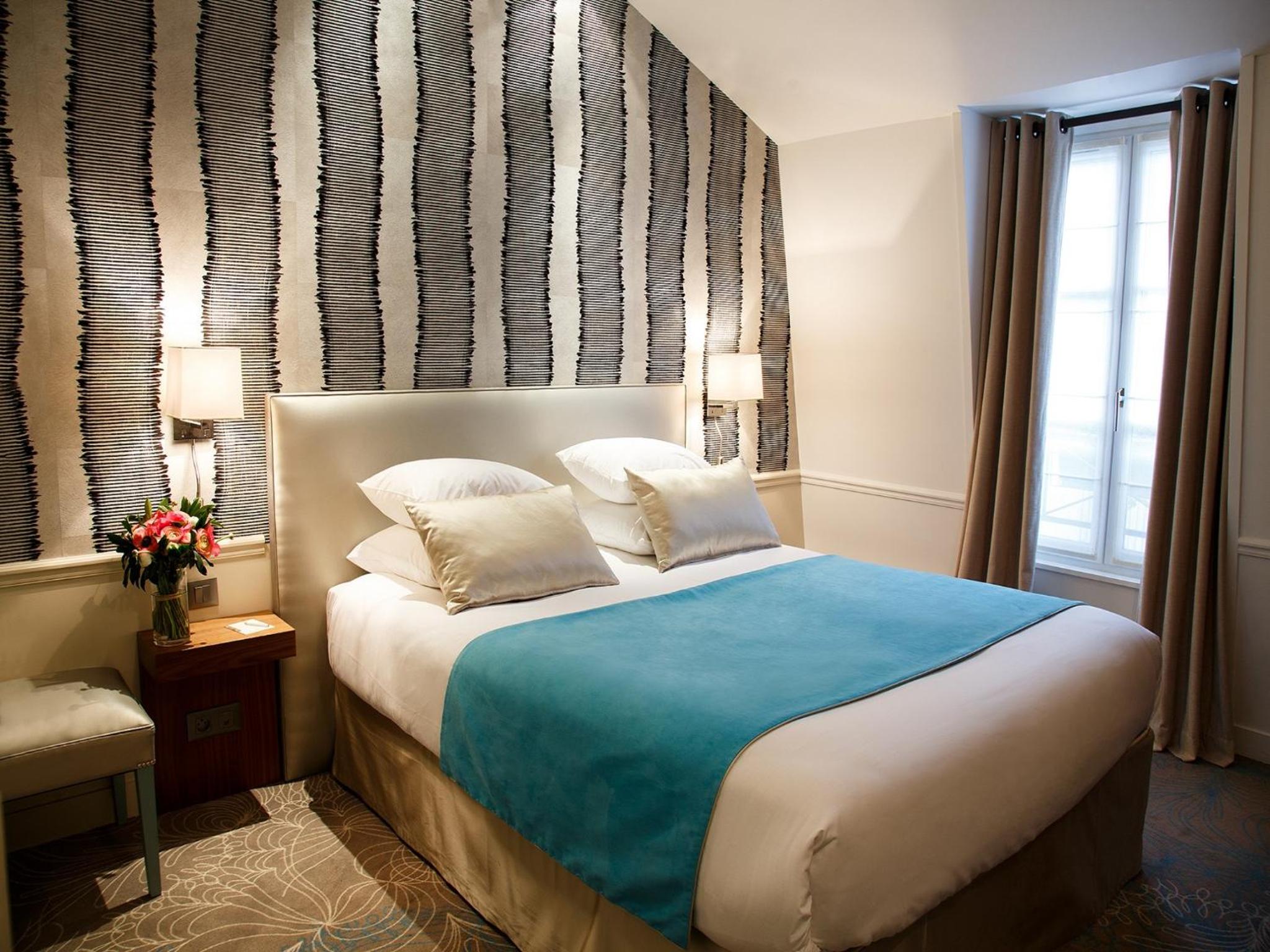 Superior Double or Twin Room photo 3