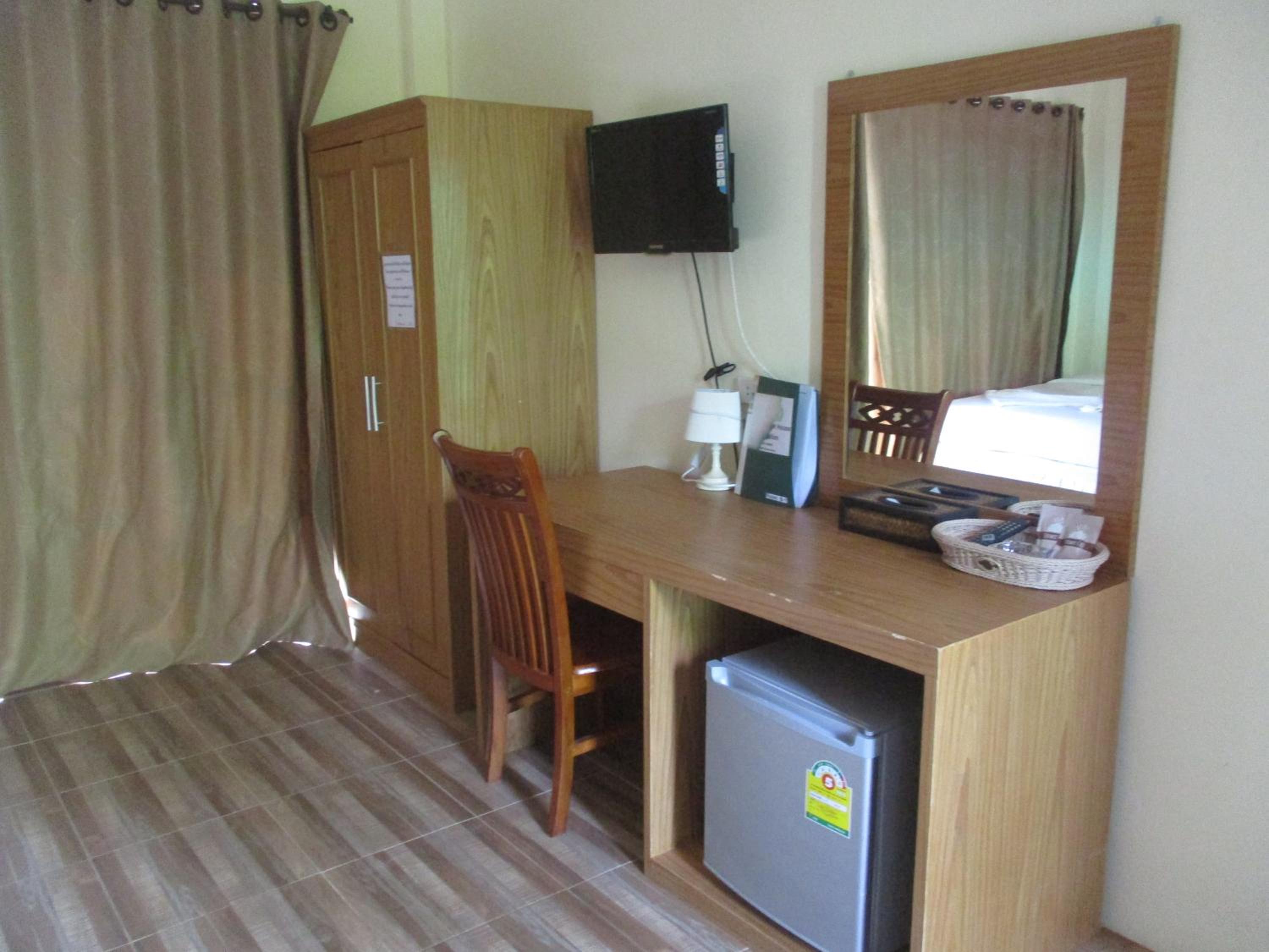 Standard Double Room with Sea View - Photo 15