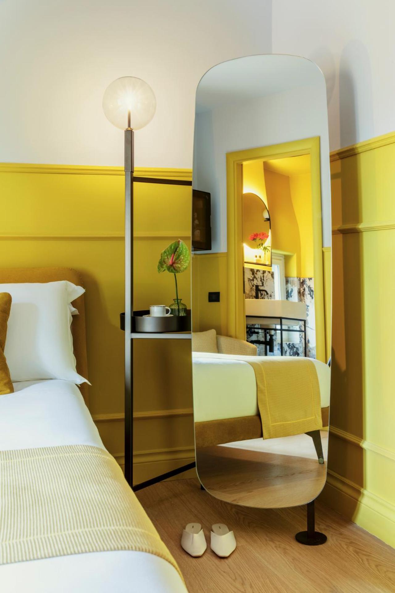 Small Double Room - Separate Building