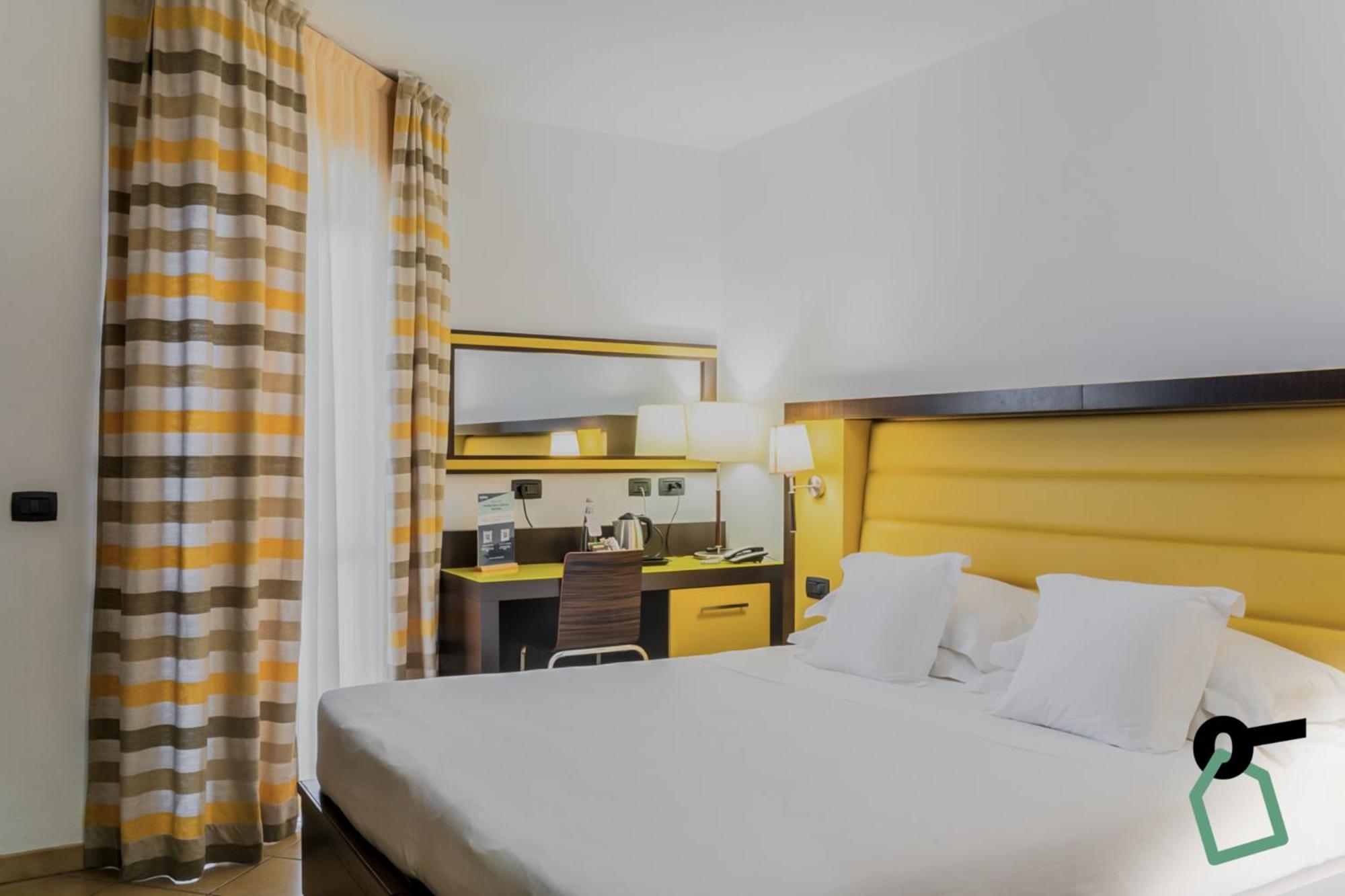 Double or Twin Room with Balcony