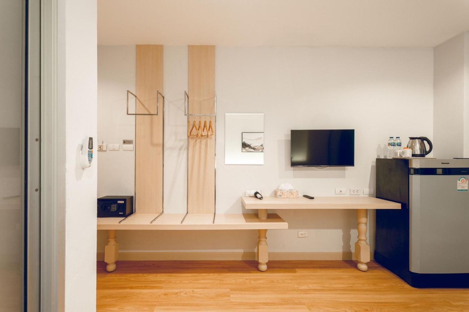 Suite with City View