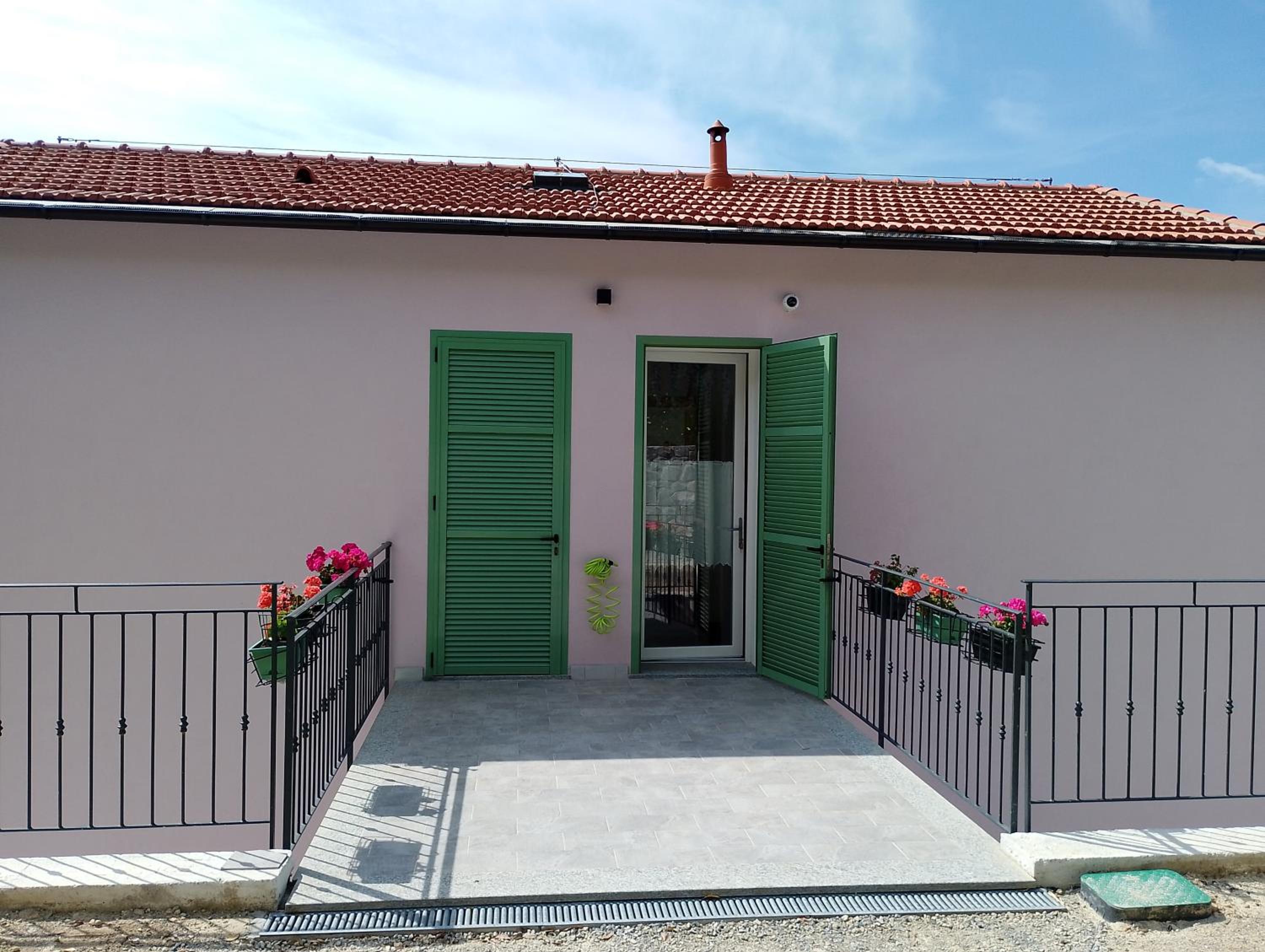 One-Bedroom House