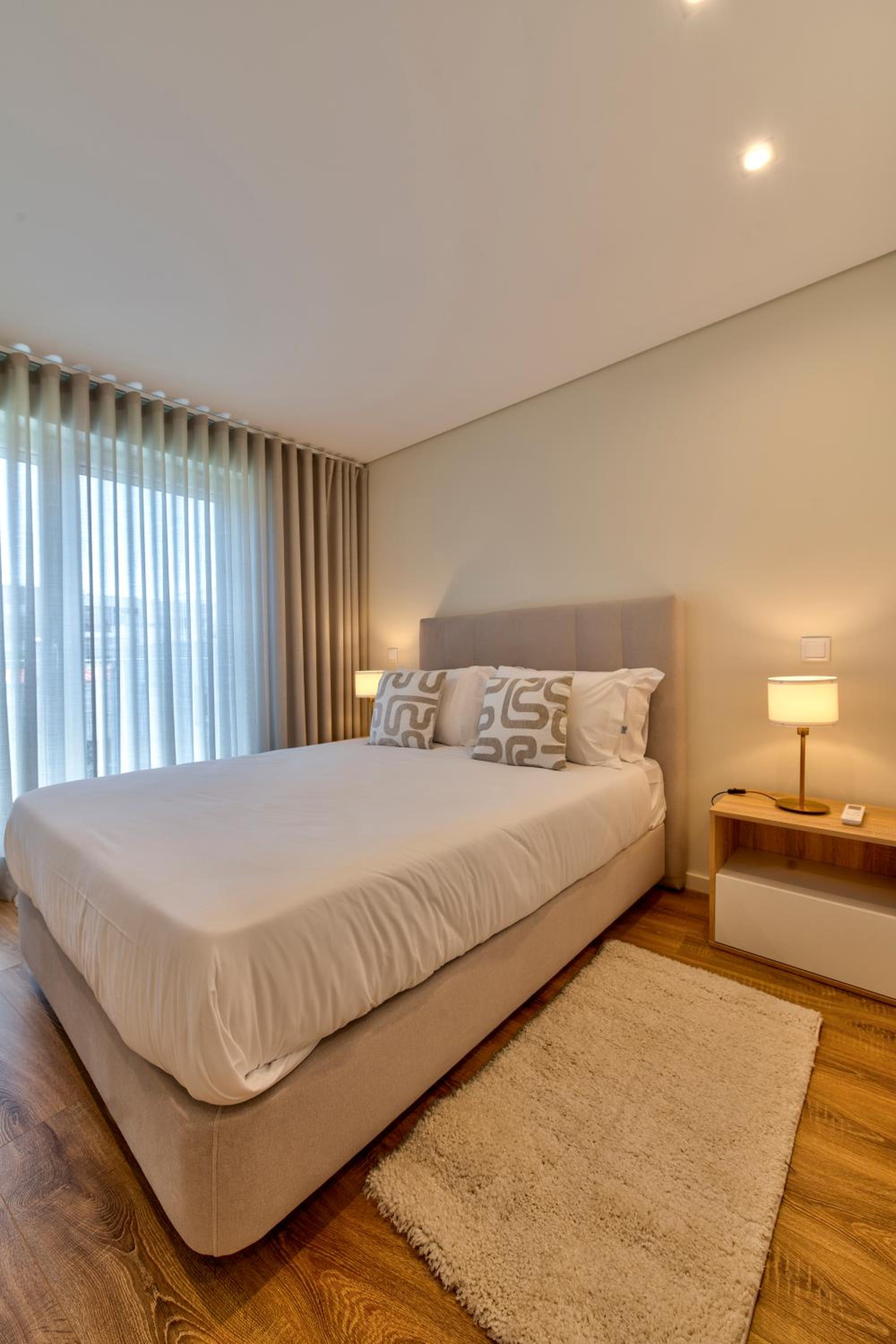 One-Bedroom Apartment with Balcony