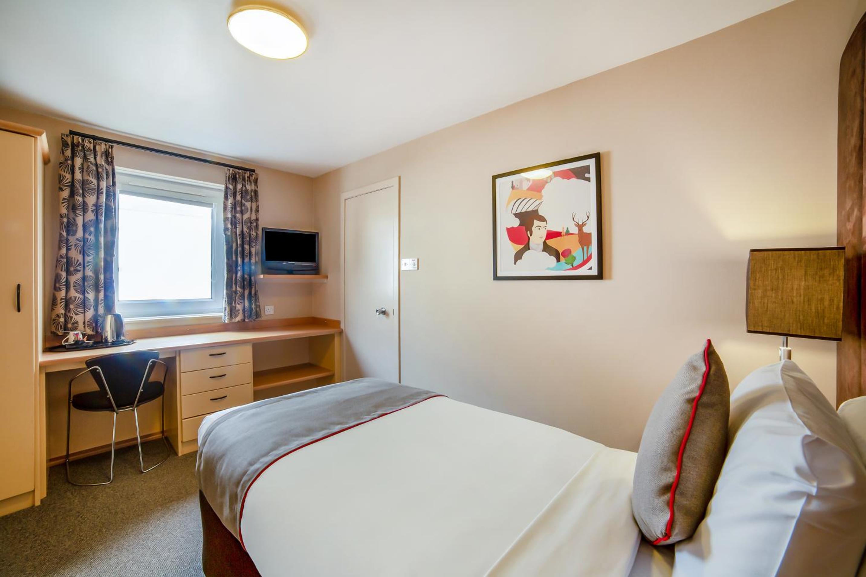 Deluxe Single Room