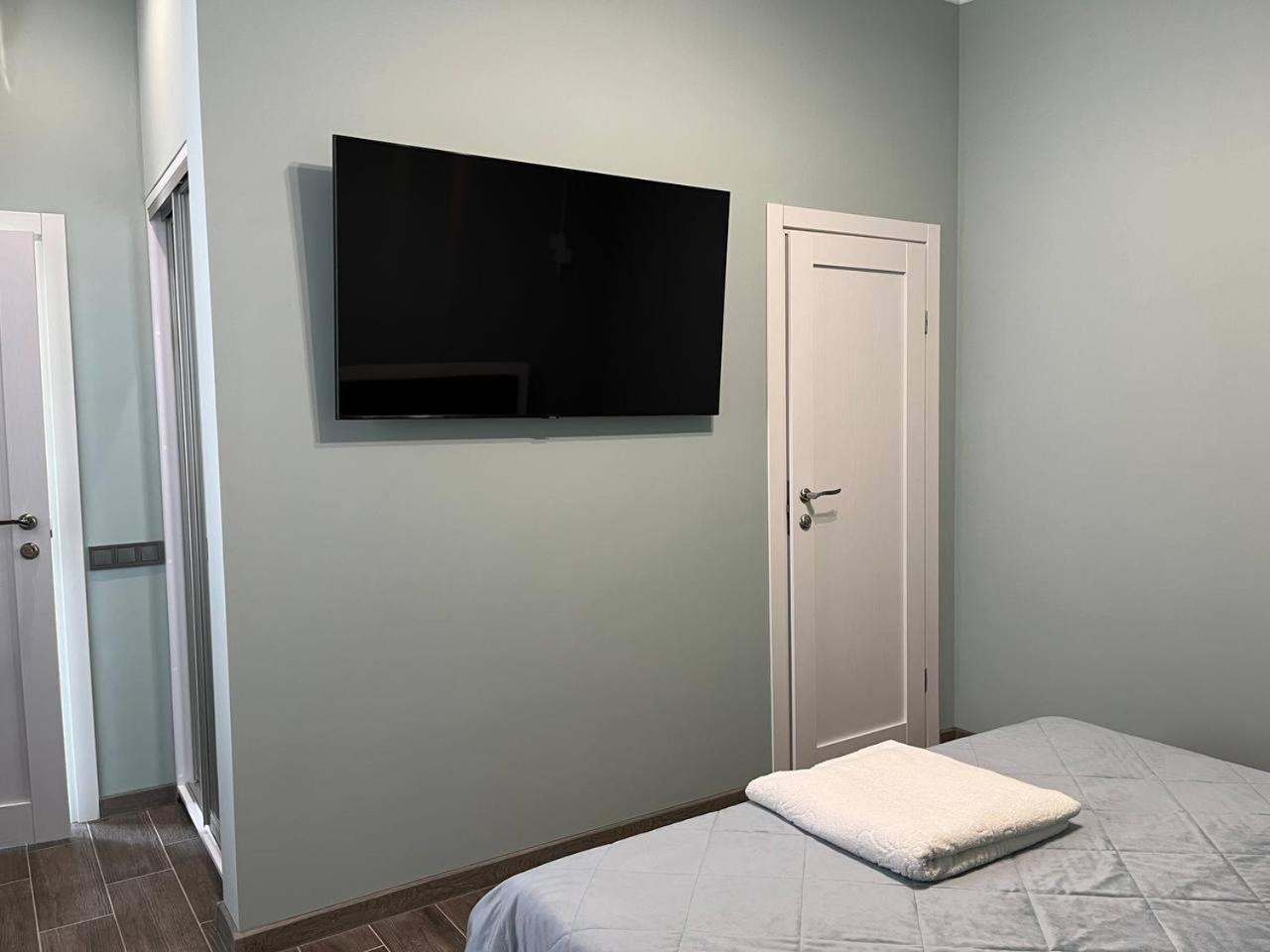 One-Bedroom Suite photo 2