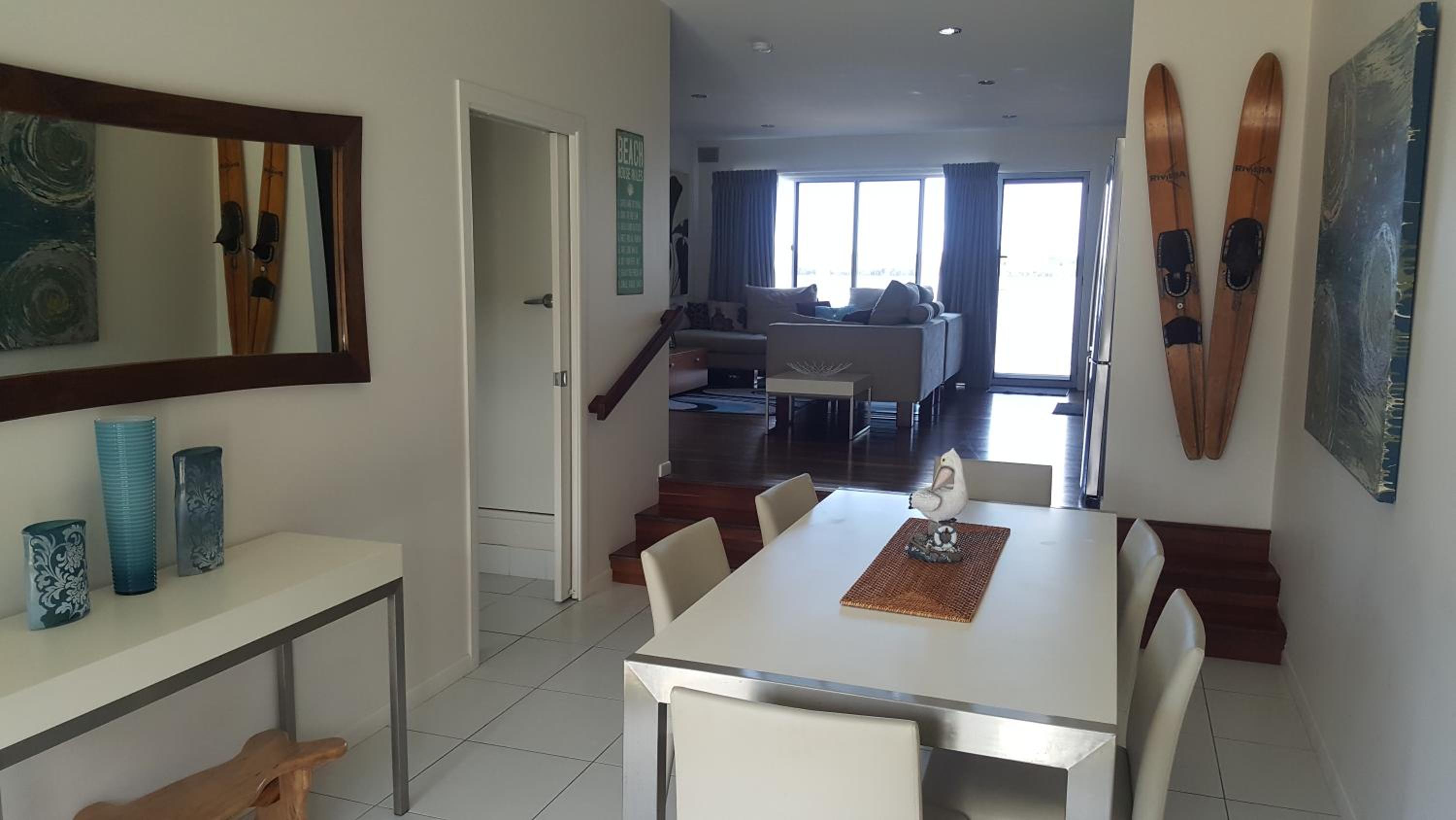 Two-Bedroom Villa - Photo 3
