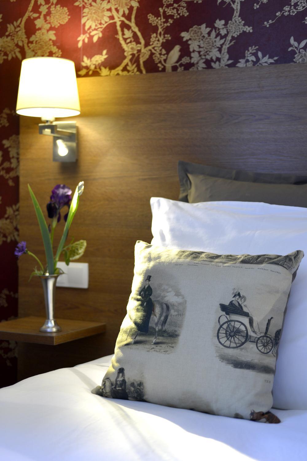 Superior Twin Or Double Room photo 2