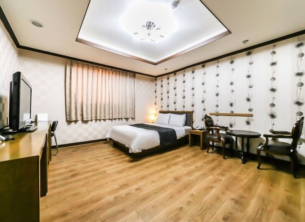 Deluxe Room, Non Smoking