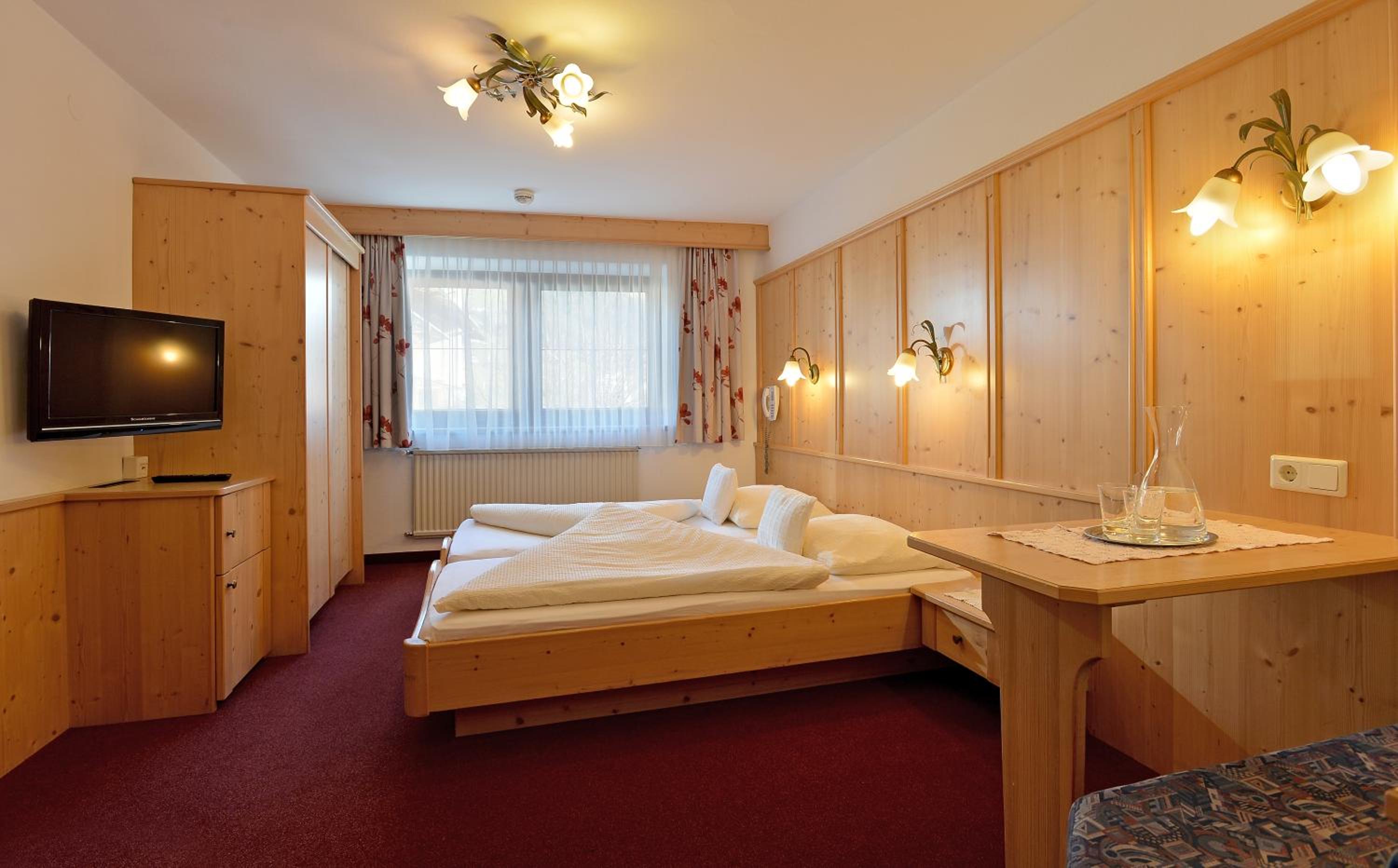 Double Room photo 3