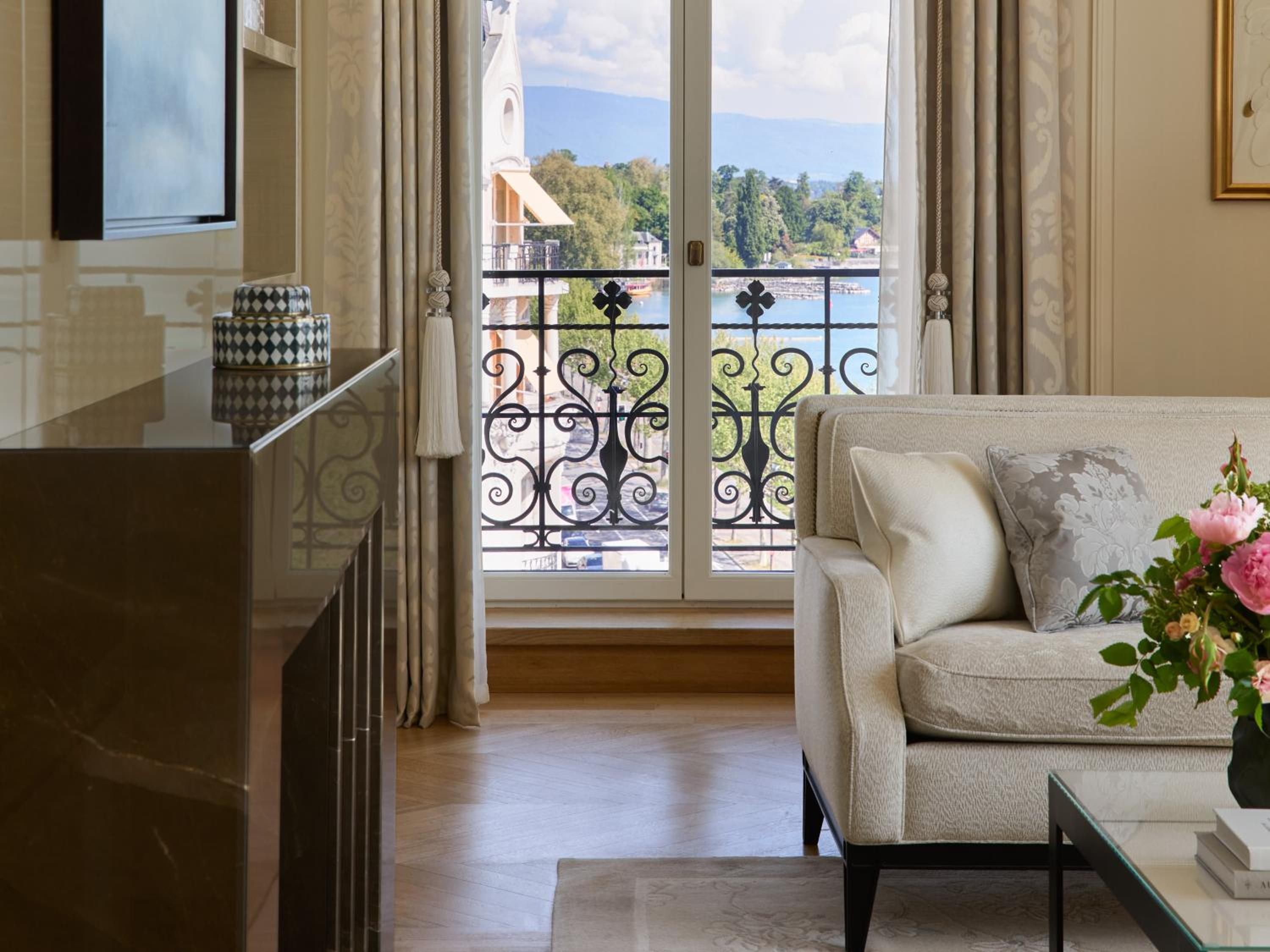 Superior Suite
