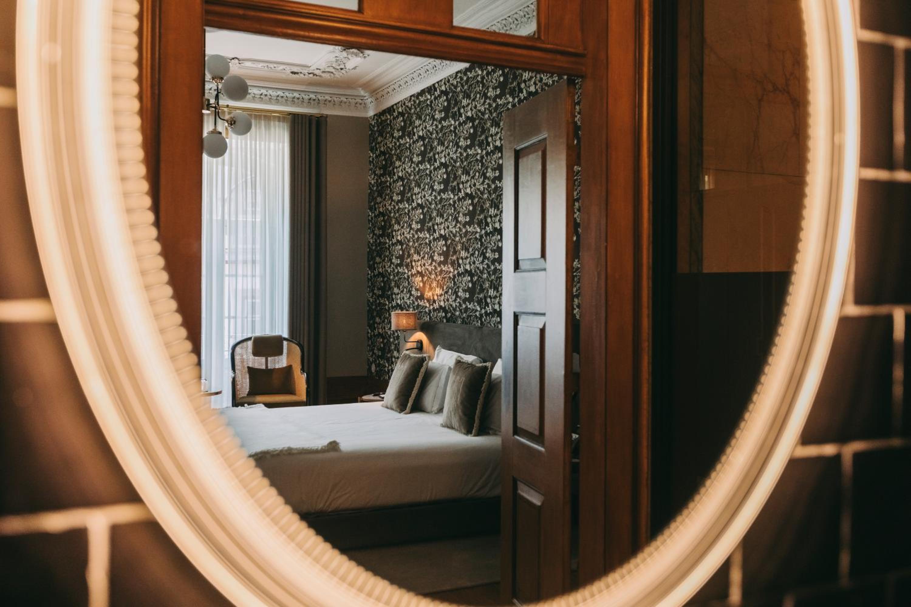 Double or Twin Room - Photo 3