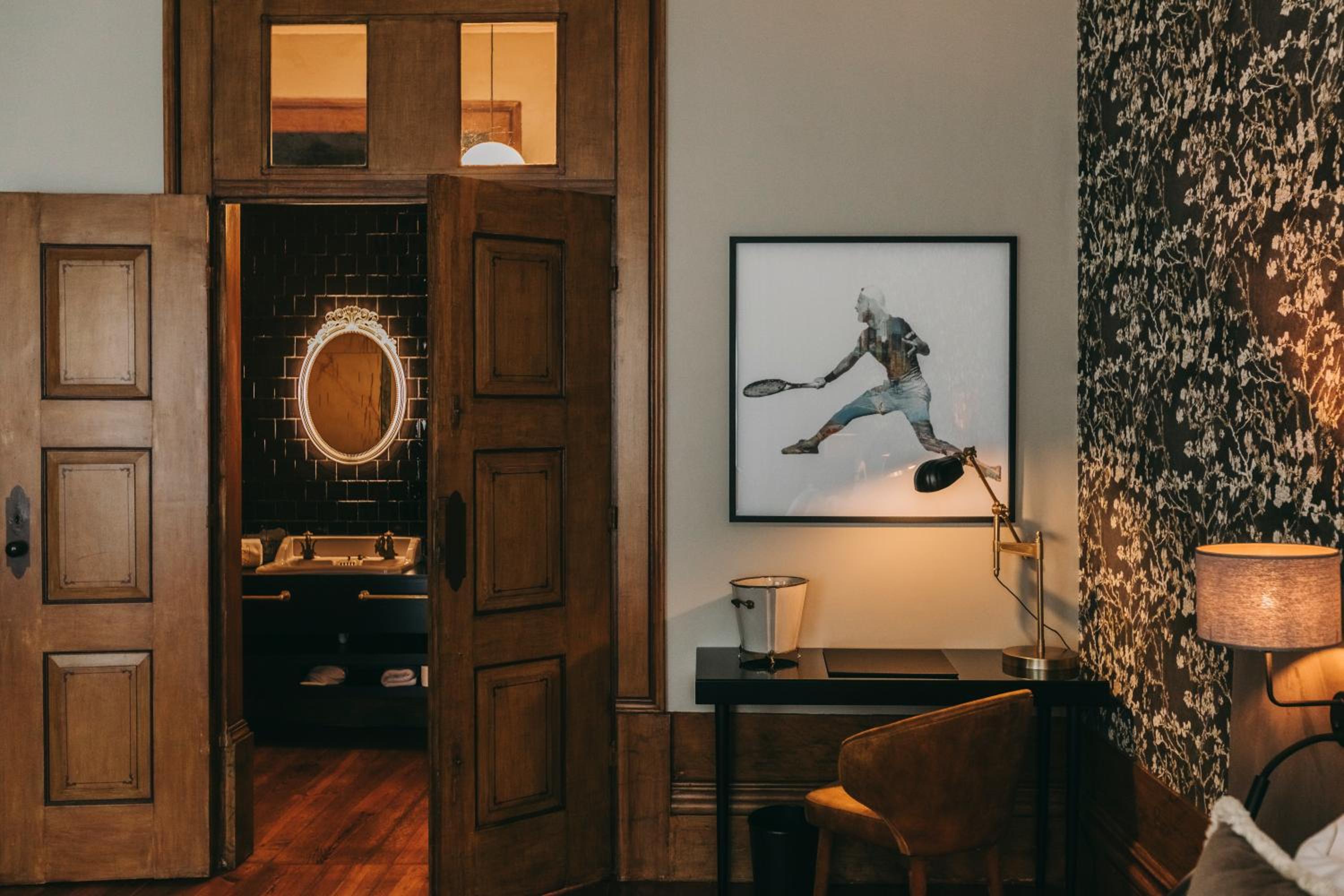 Double or Twin Room - Photo 6