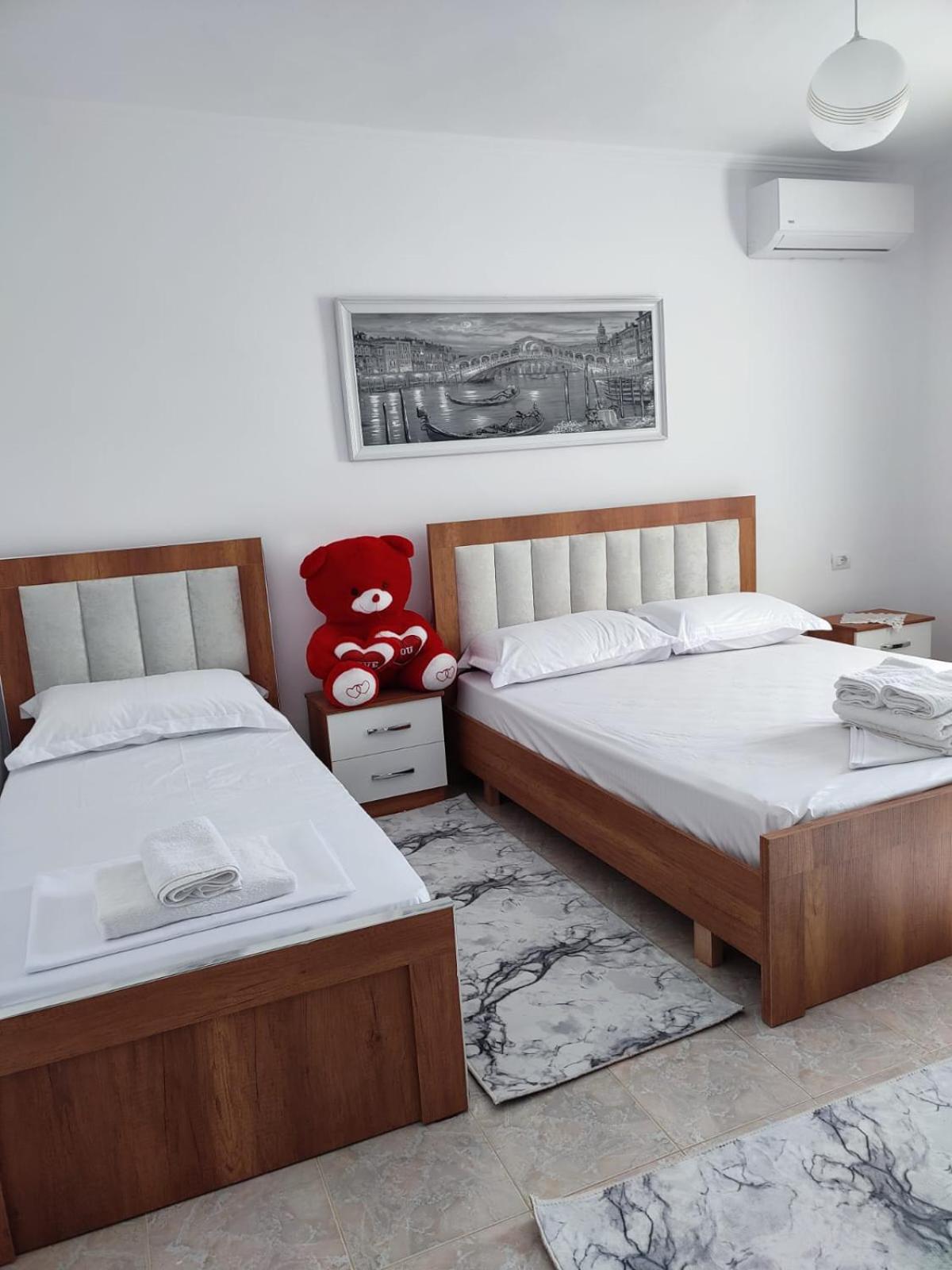 Comfort Triple Room