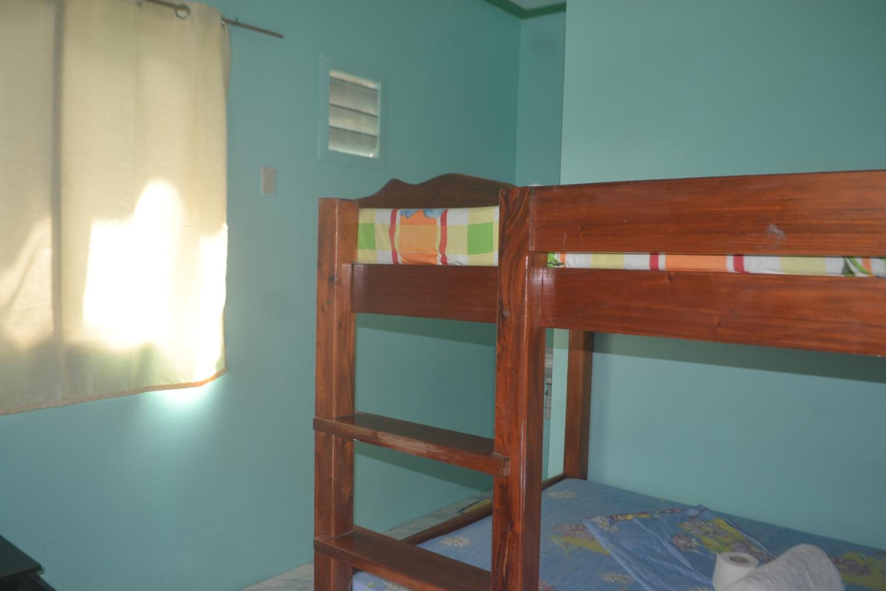 Basic Triple Room - Photo 6