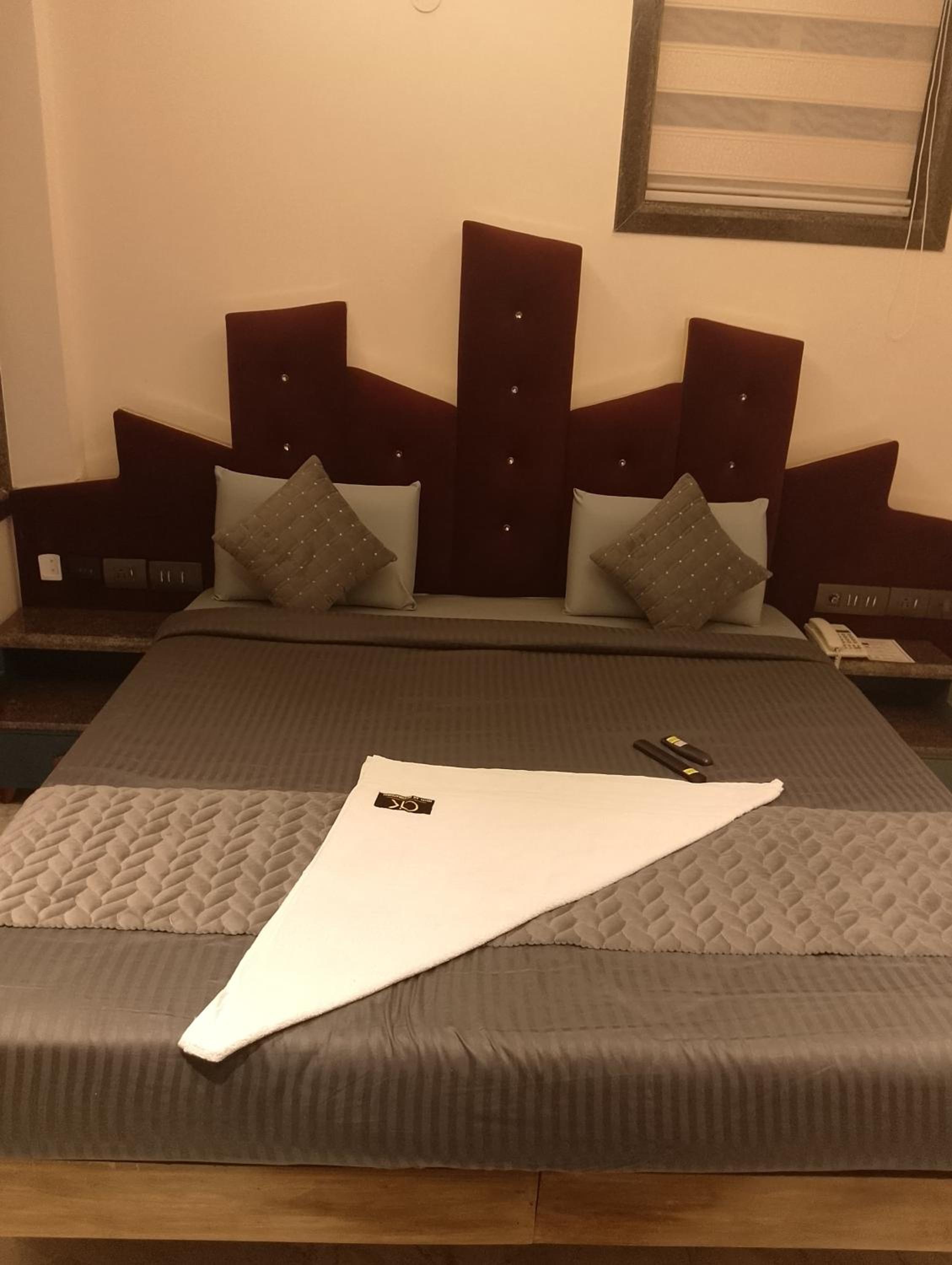 Luxury Triple Room