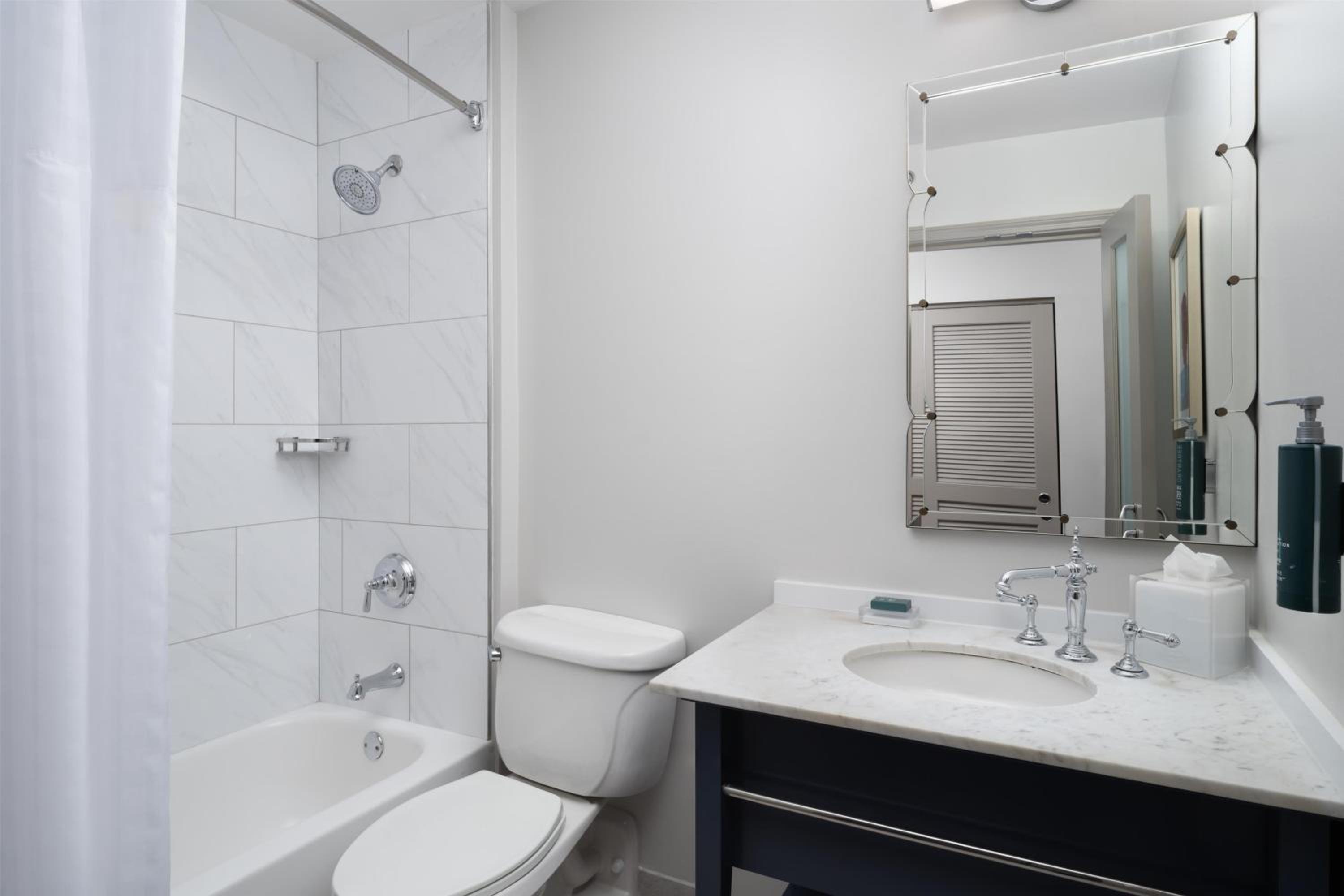 Superior King Room - High Floor - Photo 5